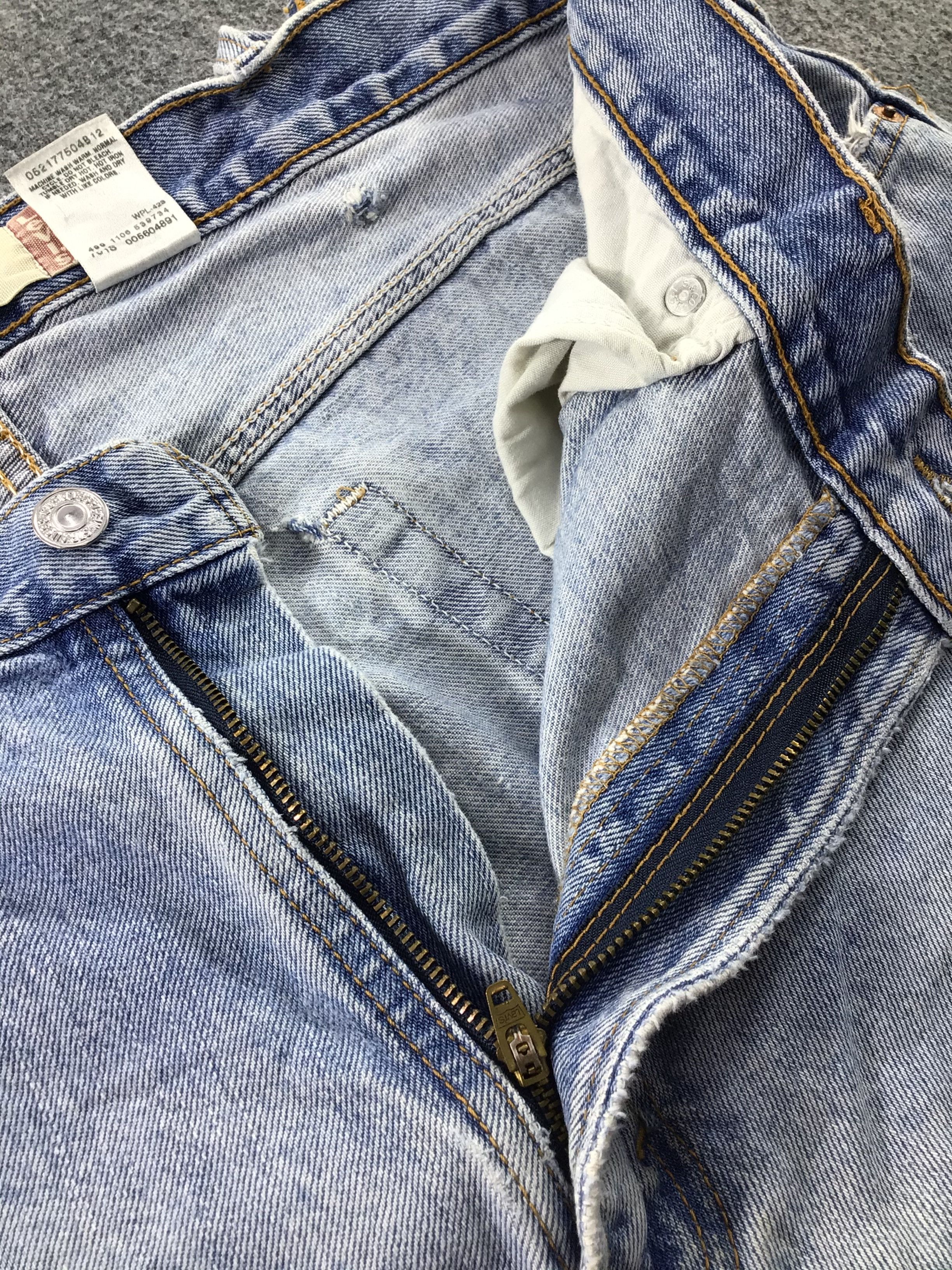 Levi's × Vintage Vintage Levis 560 Jeans-JM296 Size US 39 - 9 Thumbnail