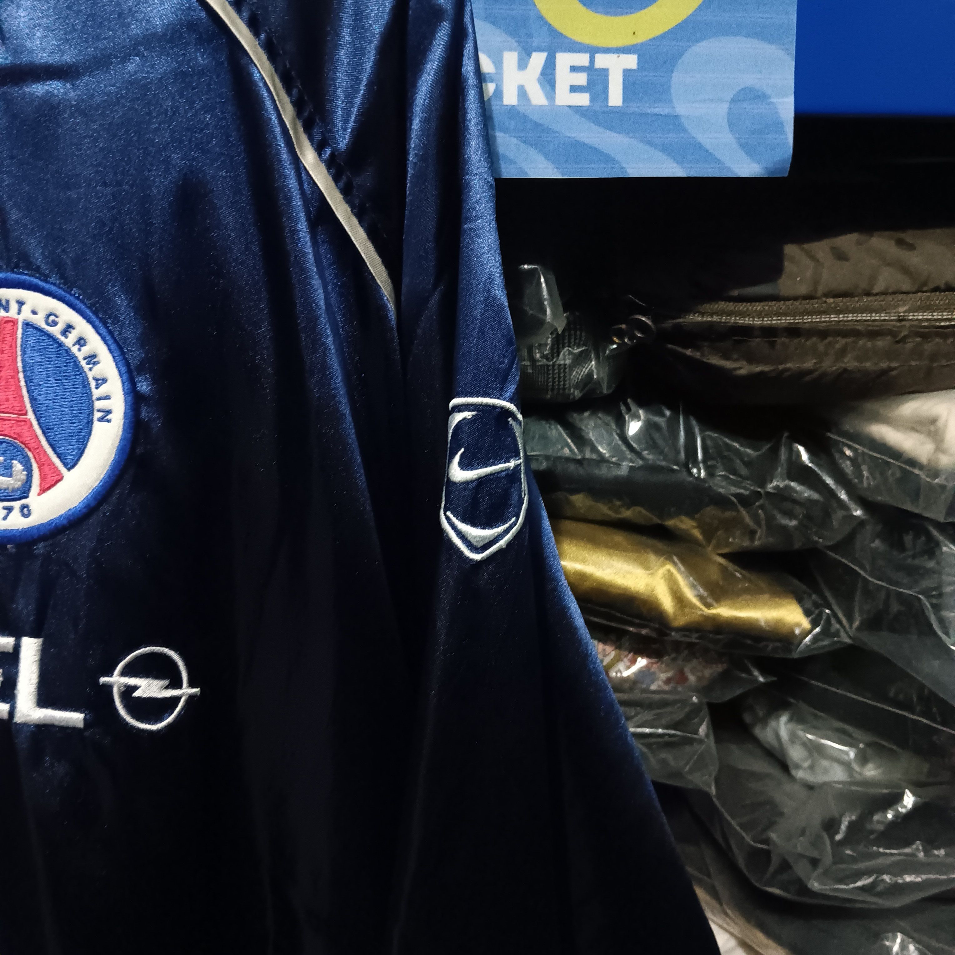 Nike × Vintage Vintage Nike Paris Saint Germain Size US L / EU 52-54 / 3 - 6 Thumbnail
