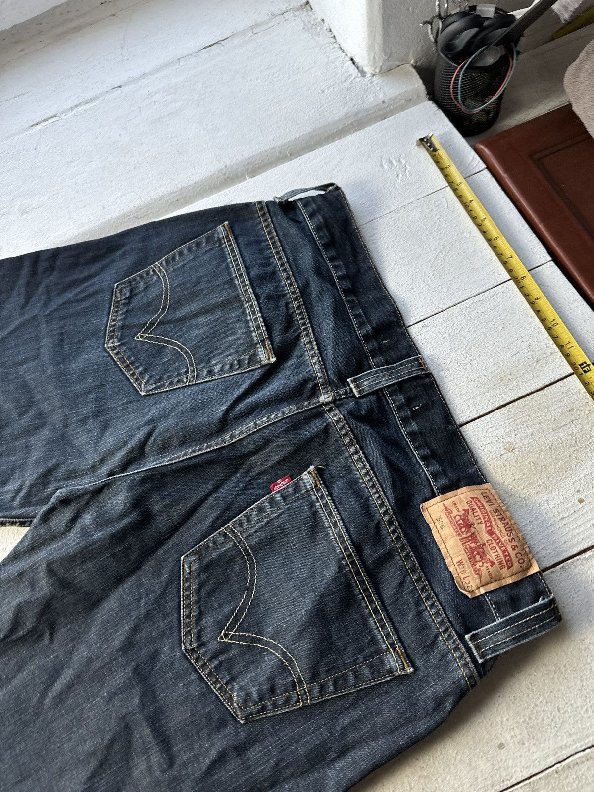 Levi's 🚨Vintage 90s Levis Jeans 506 LEGEND y2k dark Wash Denim Size US 35 - 9 Thumbnail