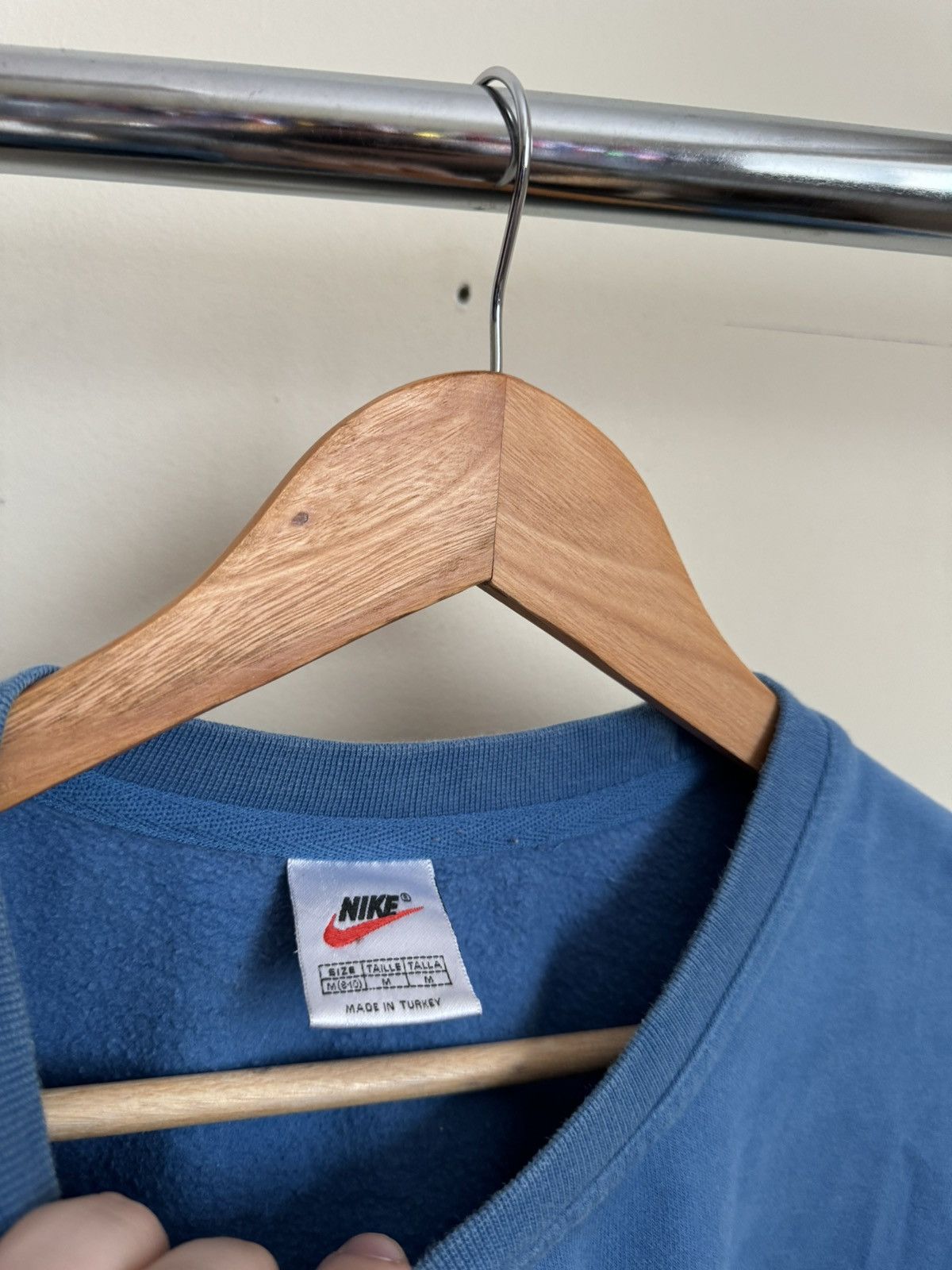 Nike × Vintage Vintage 90s Nike Big Logo Sweatshirt Size US M / EU 48-50 / 2 - 4 Thumbnail