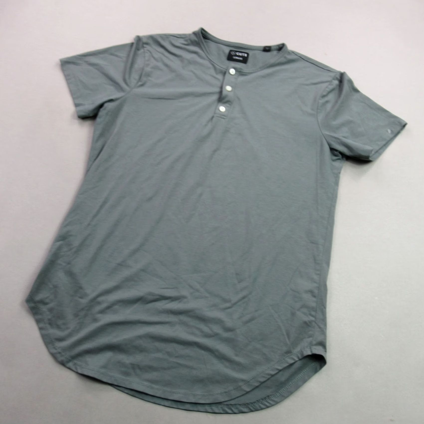 Cuts Cuts Shirt Mens Medium Short Sleeve Henley Crew Neck Buttons Pullover Green Shirt Size US M / EU 48-50 / 2 - 2 Thumbnail