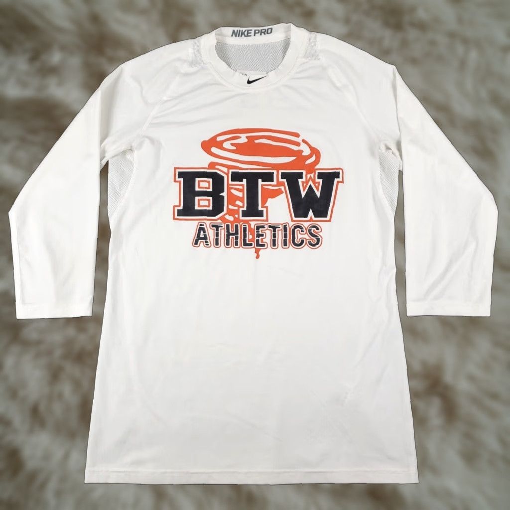 Nike Nike T Shirt Mens Medium White Pro Swoosh Active 3/4 Sleeve T-Shirt Nike Dri-Fit Regular Logo Basic Sports Modern 90s? Size US M / EU 48-50 / 2 - 1 Thumbnail