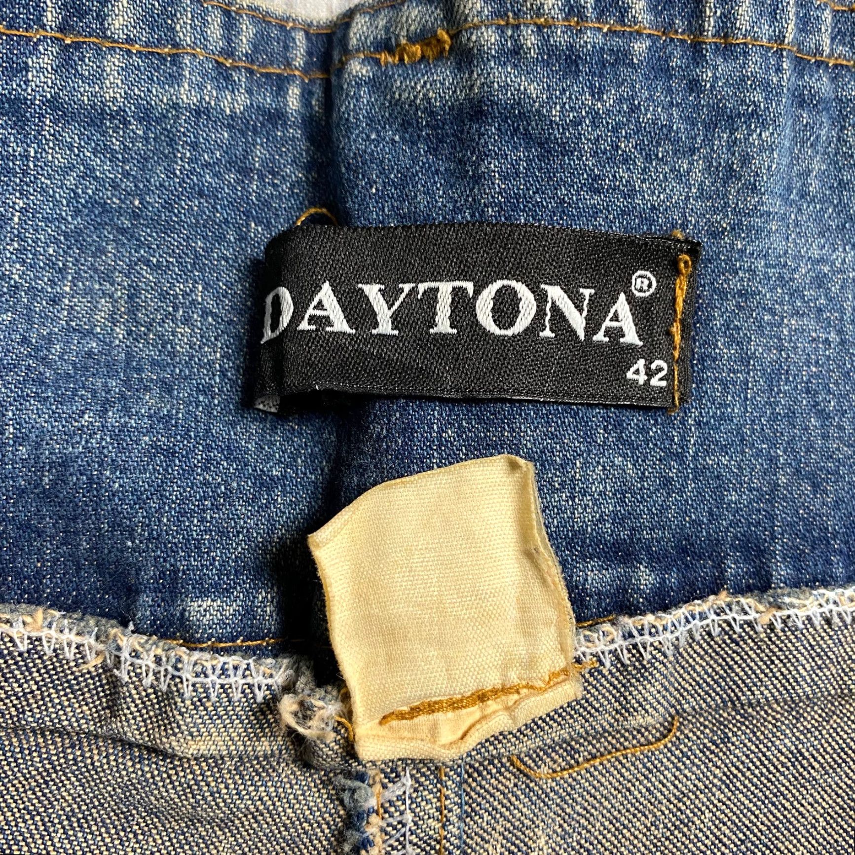 Vintage VINTAGE DAYTONA Jeans Flare Women Size 32 Blue 80s Distressed 34 Inseam Women's Vintage Jeans Daytone 80s Italy Style Flare Womens Jeans Size 24" / US 00 / IT 34 - 5 Thumbnail