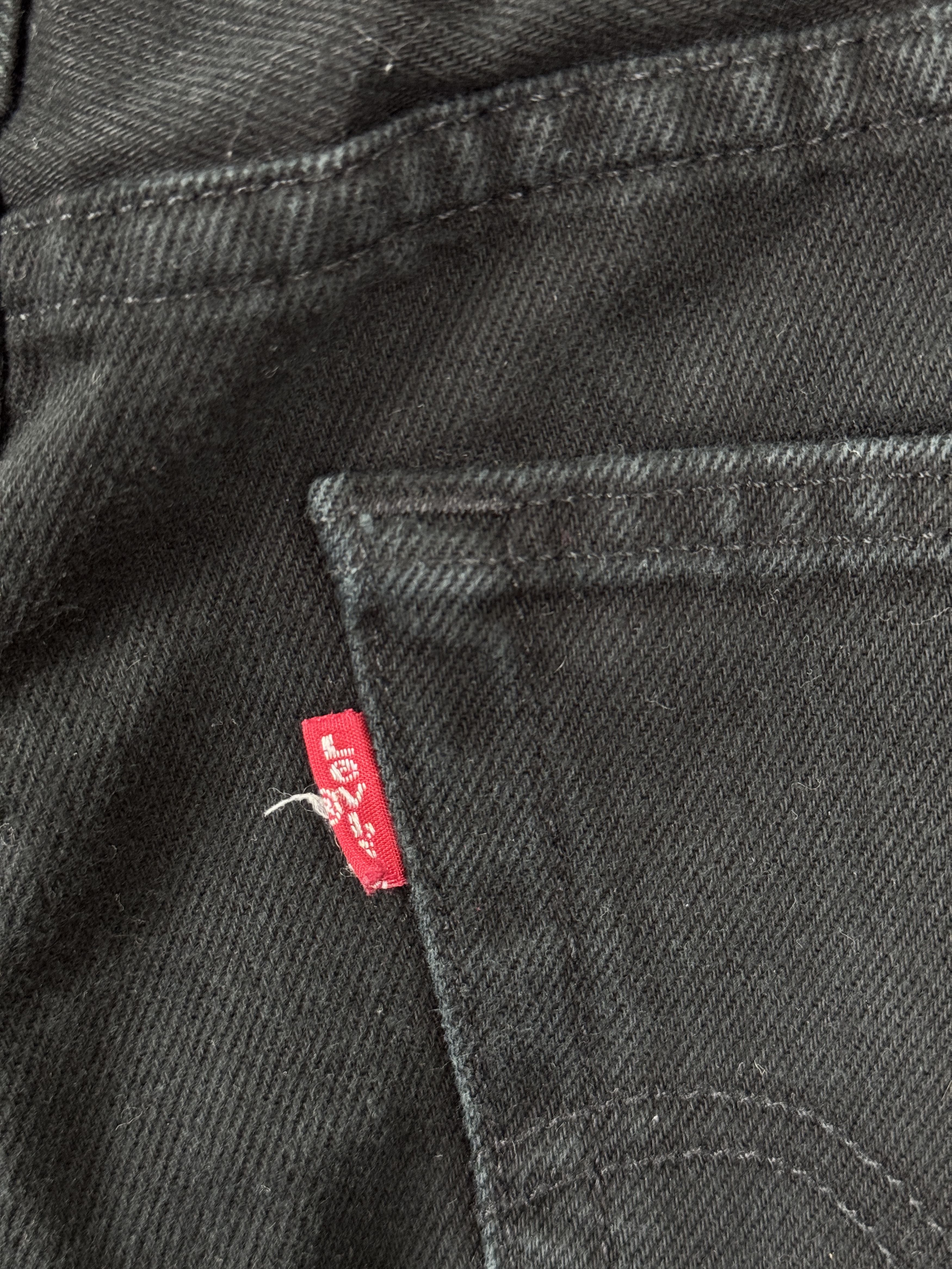 Levi's LEVIS 751 Vintage 90s Black Denim Jeans W36 L30 Size US 36 / EU 52 - 7 Thumbnail