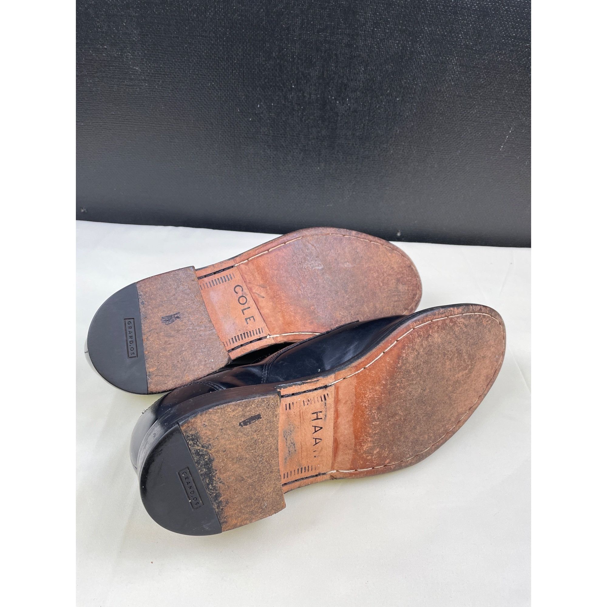 Cole Haan Cole Haan Men's Black Leather Shoes/ Oxford / Dress shoes Si Size US 10 / EU 43 - 8 Thumbnail