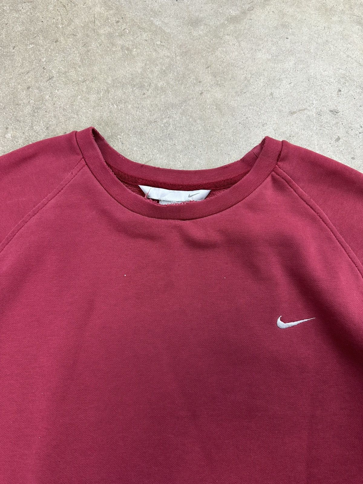 Vintage vintage nike swoosh paint splatter crewneck xl Size US XL / EU 56 / 4 - 3 Thumbnail