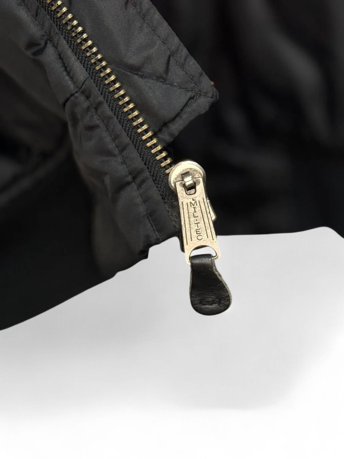 If Six Was Nine Vintage Okamoto Security Industries MA-1 Bomber Jacket Faded Size US L / EU 52-54 / 3 - 9 Thumbnail