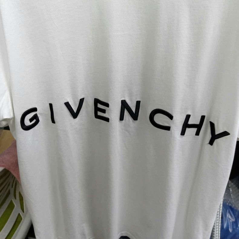 Other Givenchy New men's casual sports T-shirt chest letter prin Size US L / EU 52-54 / 3 - 3 Thumbnail