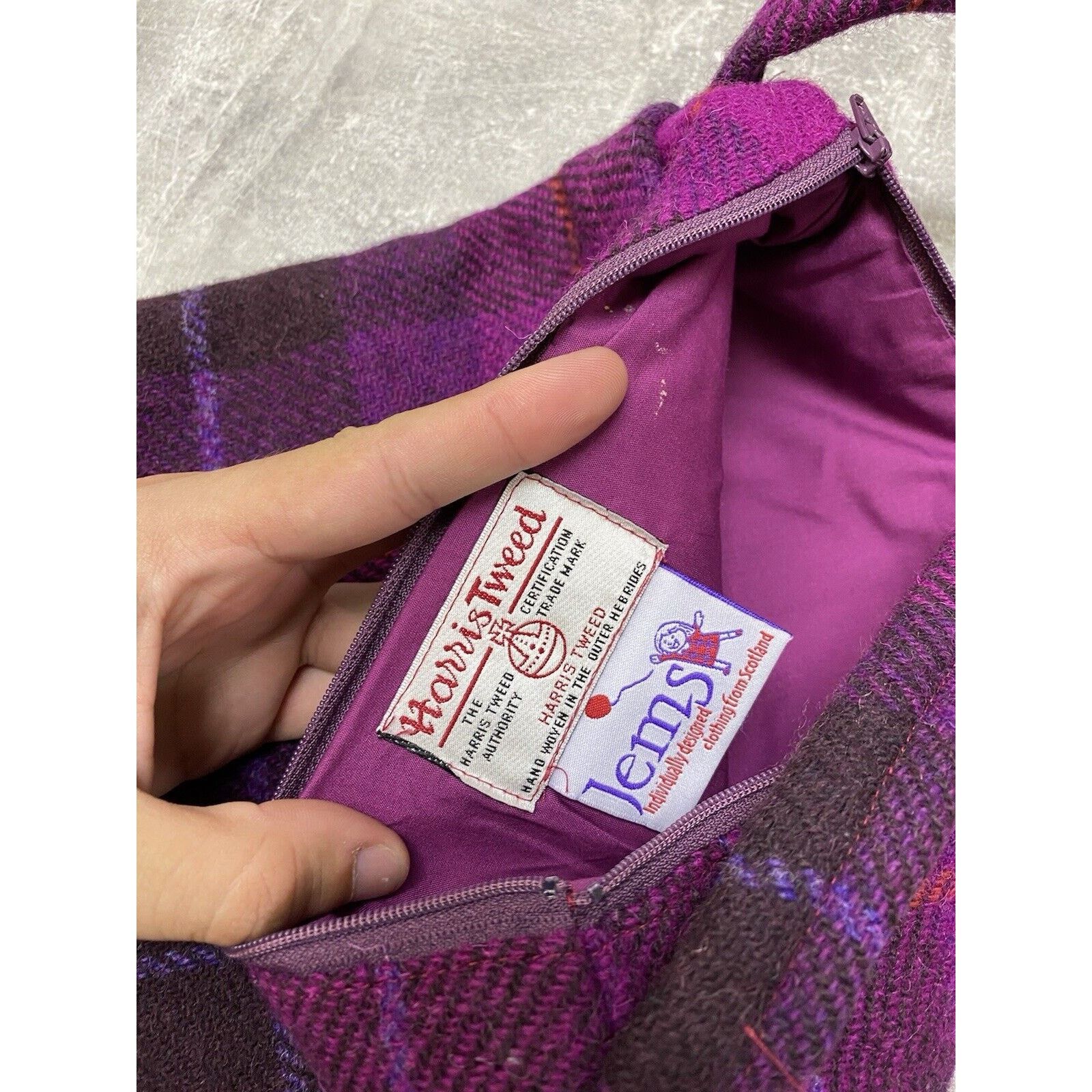 Harris Tweed × Vintage Harris Tweed Avant Garde Wool Vintage Pink Shoulders Bag Size ONE SIZE - 12 Thumbnail