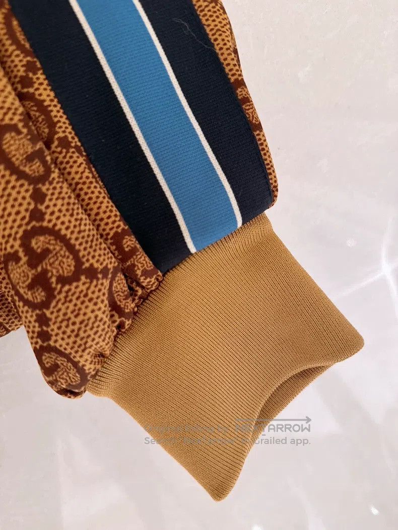Gucci Gucci Full logo colour block hooded jacket Size US S / EU 44-46 / 1 - 6 Thumbnail