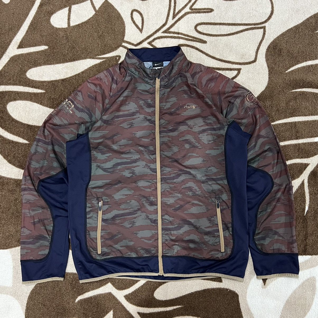 Nike × Undercover Nike Gyakusou Lightweight Racer Green Camo Jacket Size US XL / EU 56 / 4 - 1 Thumbnail