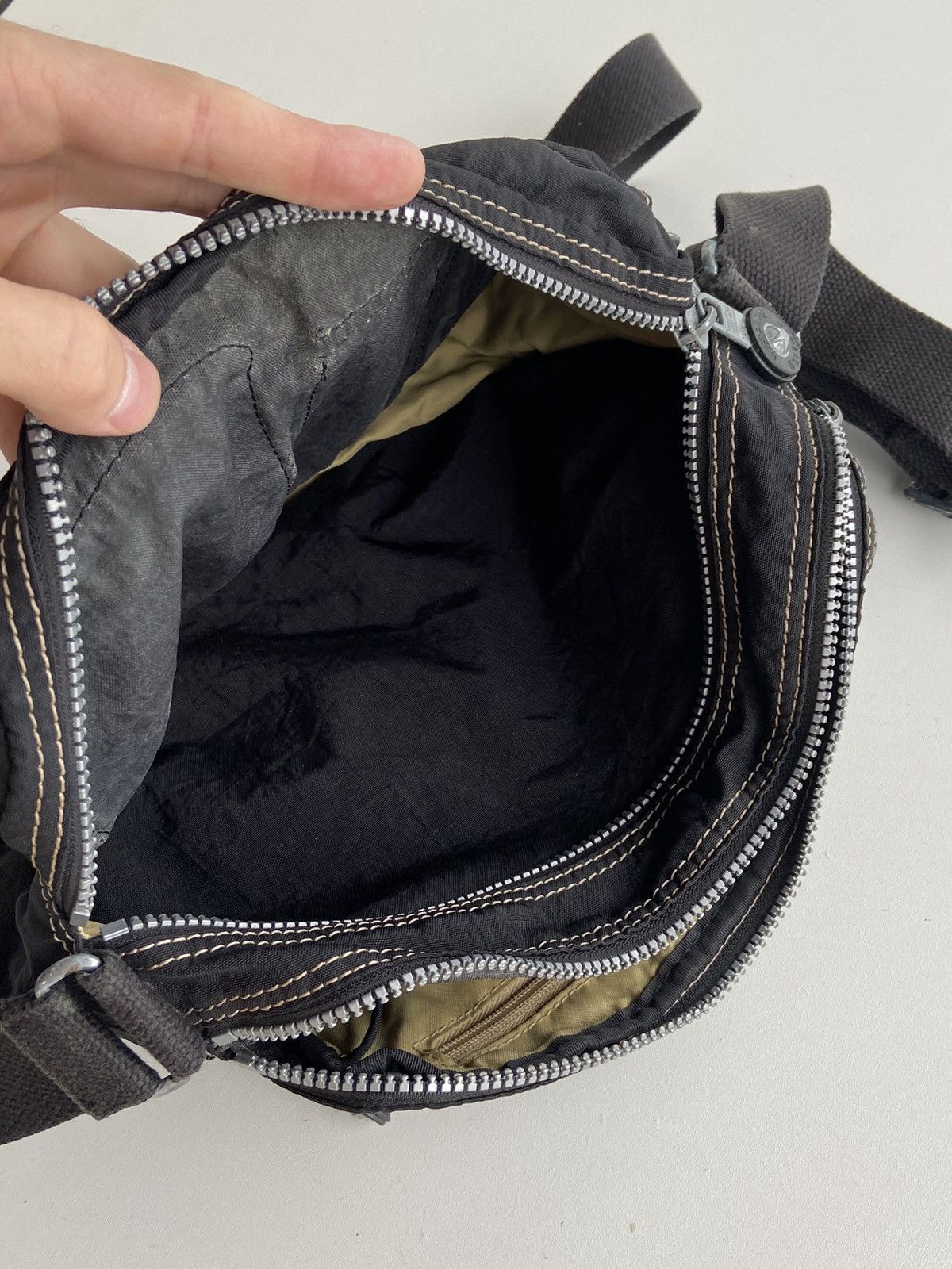Japanese Brand × Vintage Kipling Vintage Messenger Y2K black Size ONE SIZE - 13 Thumbnail
