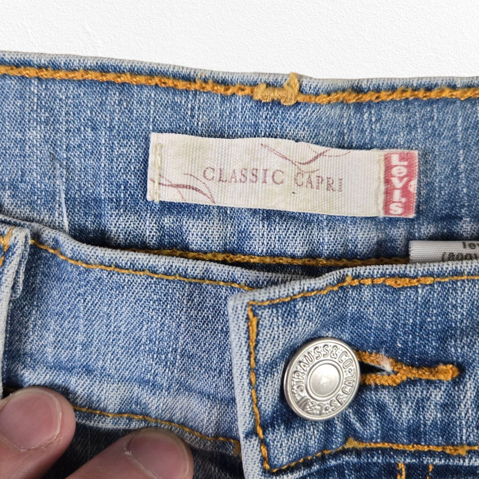 Levi's Y2K Levi's Light Wash Straight Capri Jeans Size 6 Size 28" / US 6 / IT 42 - 4 Thumbnail