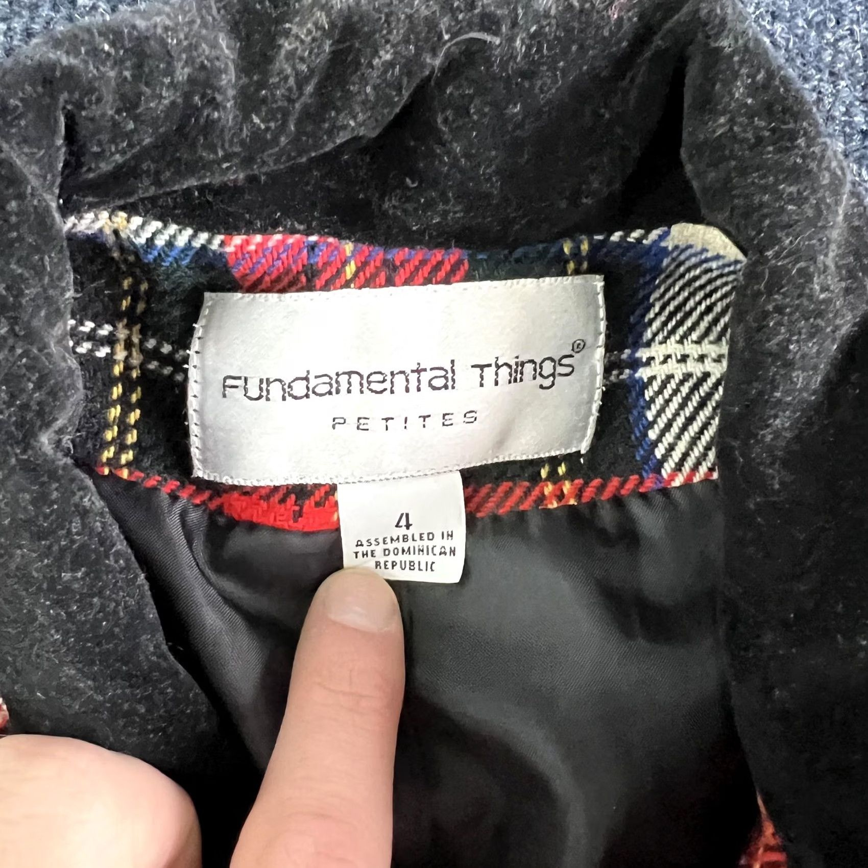 Velvet Fundamental Things Blazer Womens 4 Petite Red Plaid Velvet Collar Short Size S / US 4 / IT 40 - 2 Thumbnail