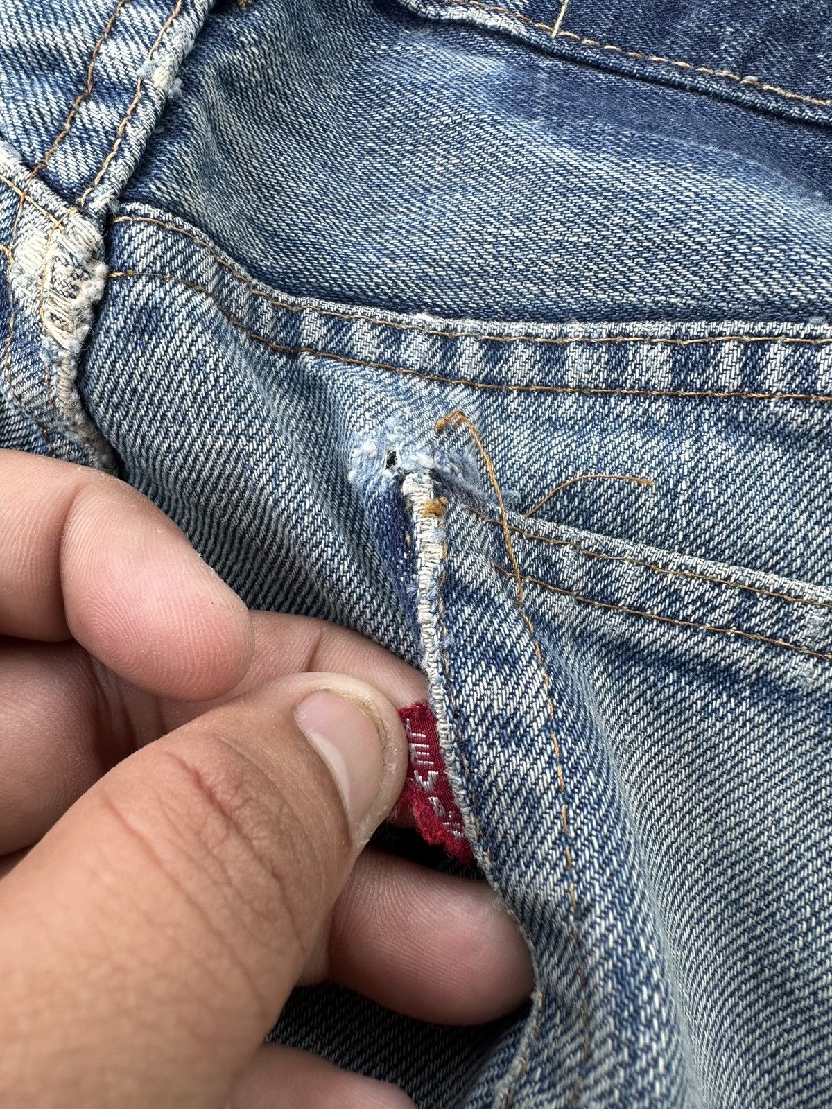 Levi's 🔥Archived🔥Vintage 70s Levi’s bigE top button 16 denim jeans Size US 30 / EU 46 - 9 Thumbnail