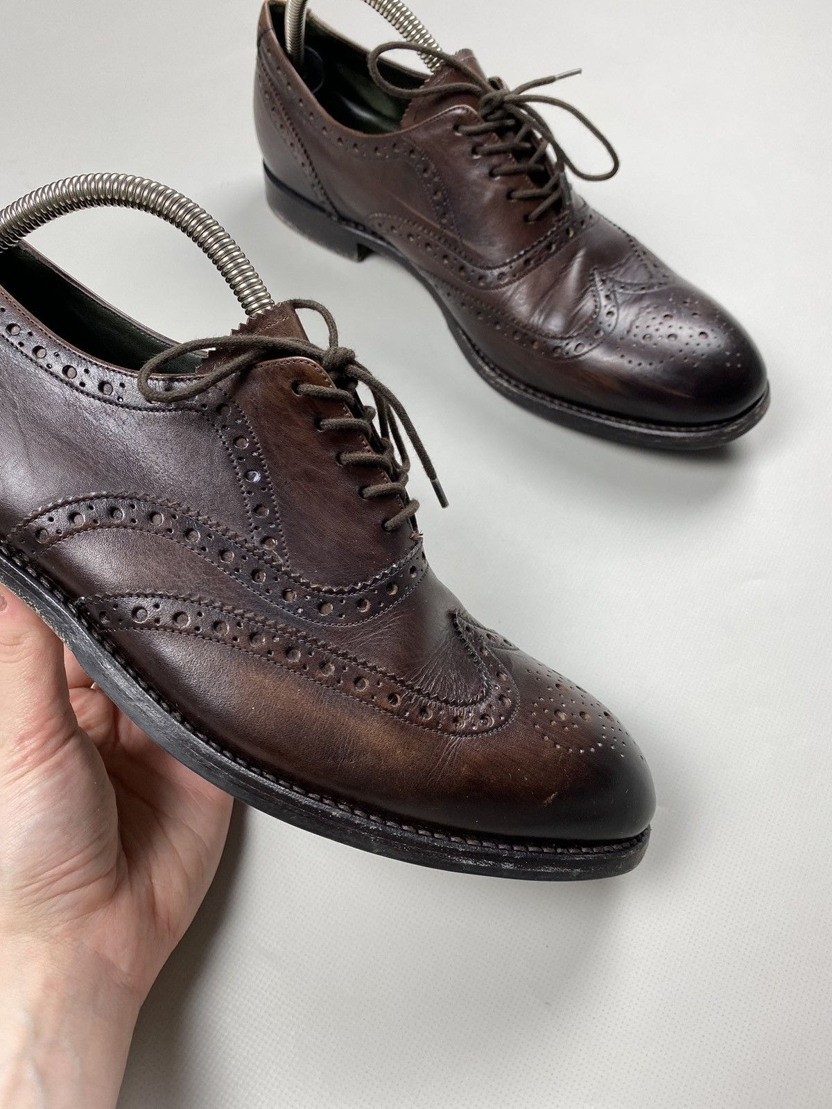 Loake Loake men’s leather formal brogue shoes size UK 9 / US 10 Size US 10 / EU 43 - 8 Thumbnail