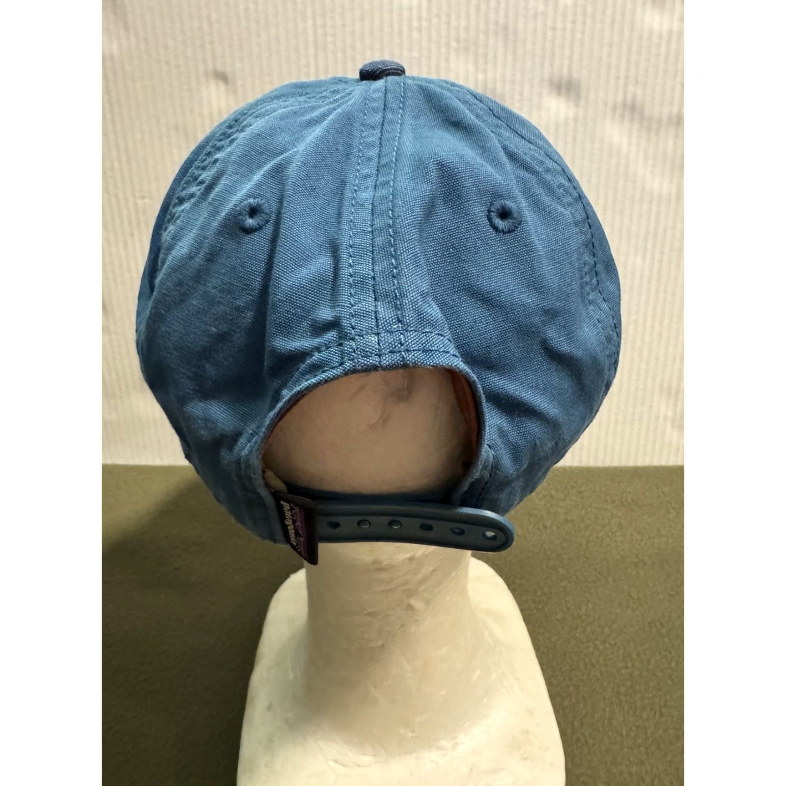 Patagonia PATAGONIA P-6 Label Trad Cap Hat Ventura CA Patch Blue Denim Brim NetPlus OSFM Mens Hat Size ONE SIZE - 6 Thumbnail