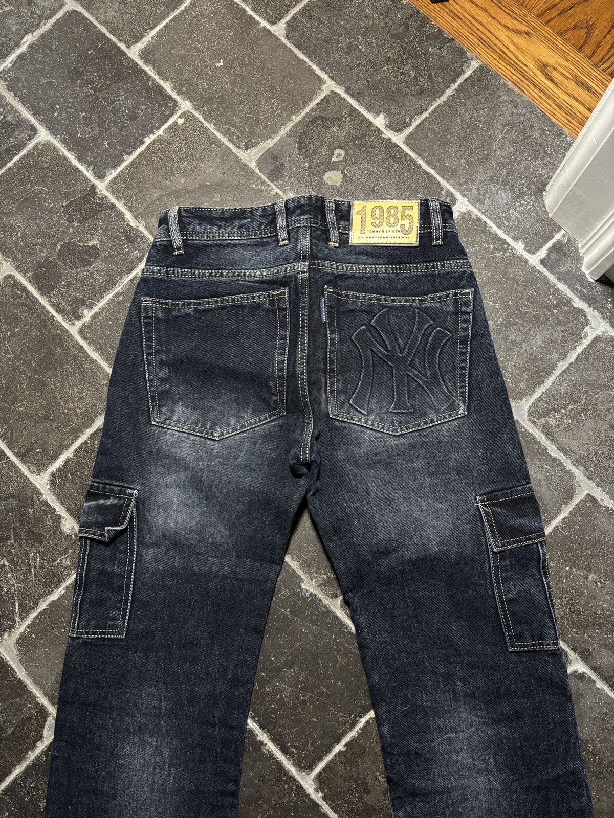 Vintage New York Yankees Jeans Vintage NY Denim 3D Pocket Puff Y2K Size US 28 / EU 44 - 2 Thumbnail