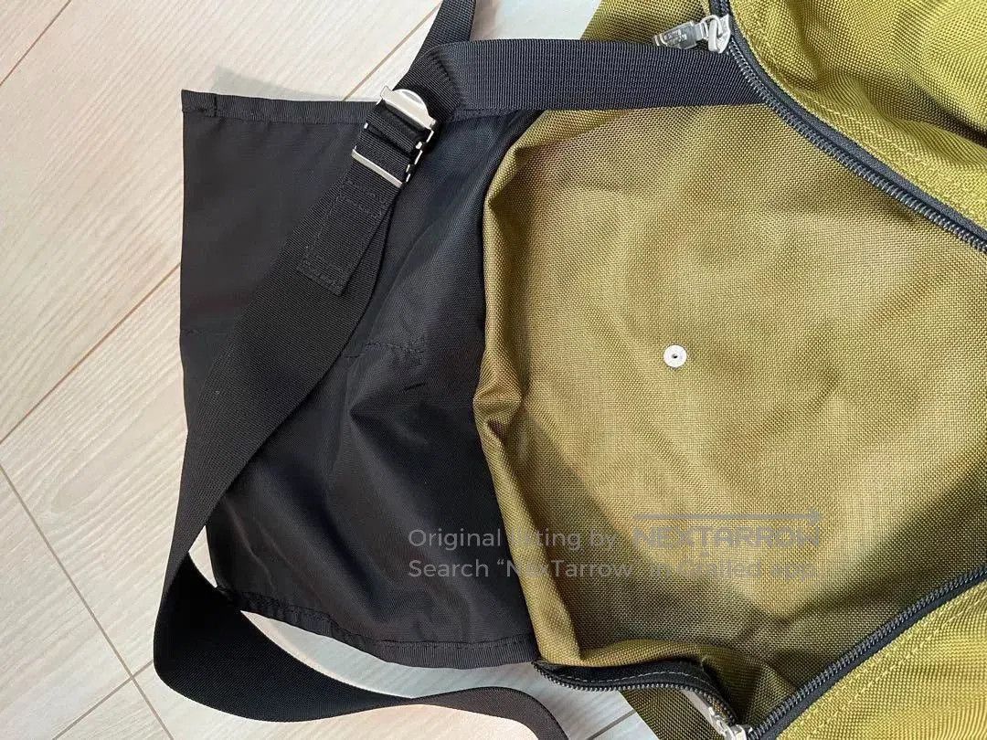 The North Face The North Face Beige Bag. Size ONE SIZE - 2 Thumbnail