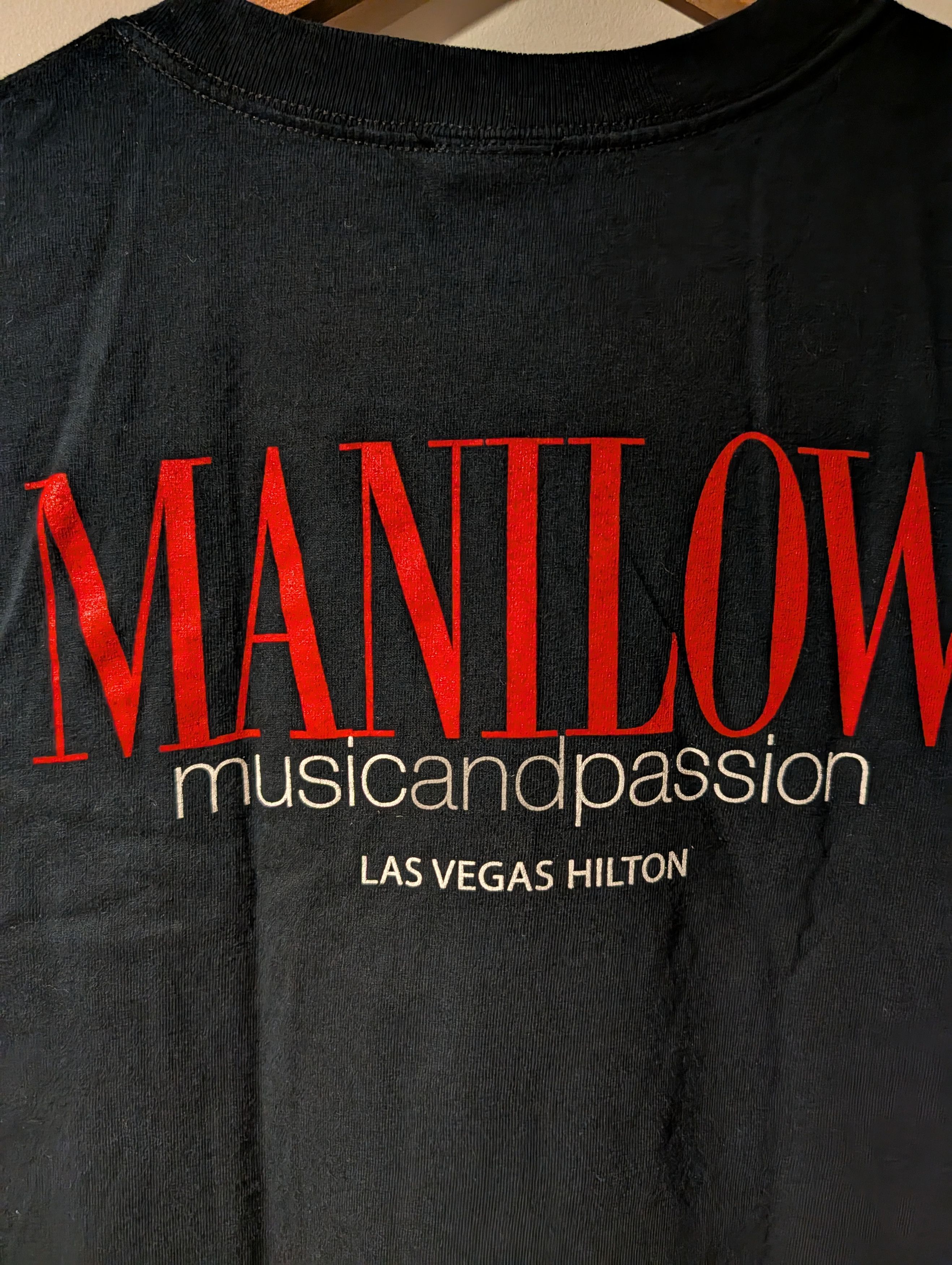 Band Tees Vintage Y2K Manilow Music and Passion Las Vegas T-Shirt Size US M / EU 48-50 / 2 - 5 Thumbnail