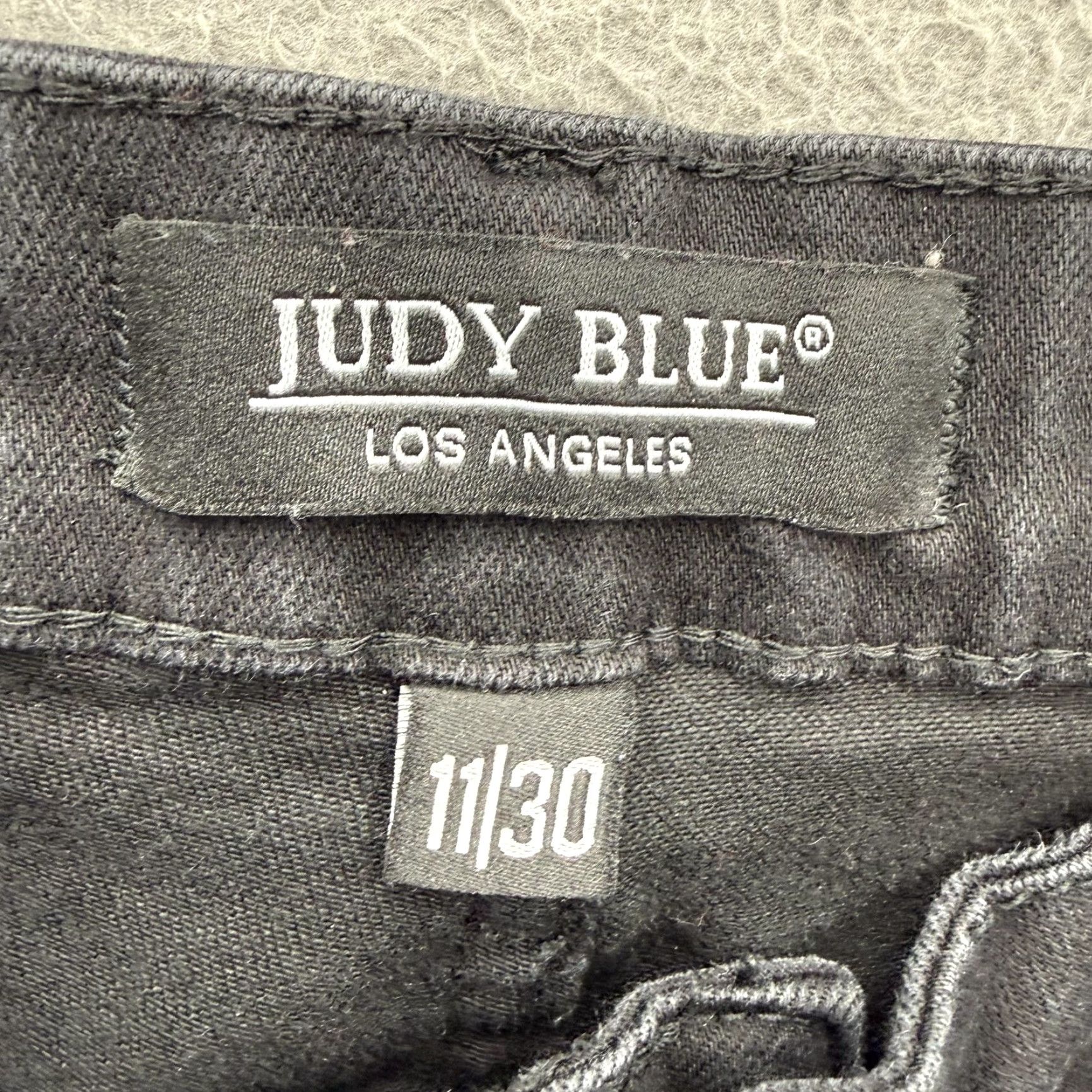 Vintage Judy Blue Jeans Skinny Womens 30x30 Black Charcoal Wash Mid Rise Stretch Denim Pocket Button Zipper Slim Leather Patch City 11/30 Men? Size 32" / US 10 / IT 46 - 3 Thumbnail