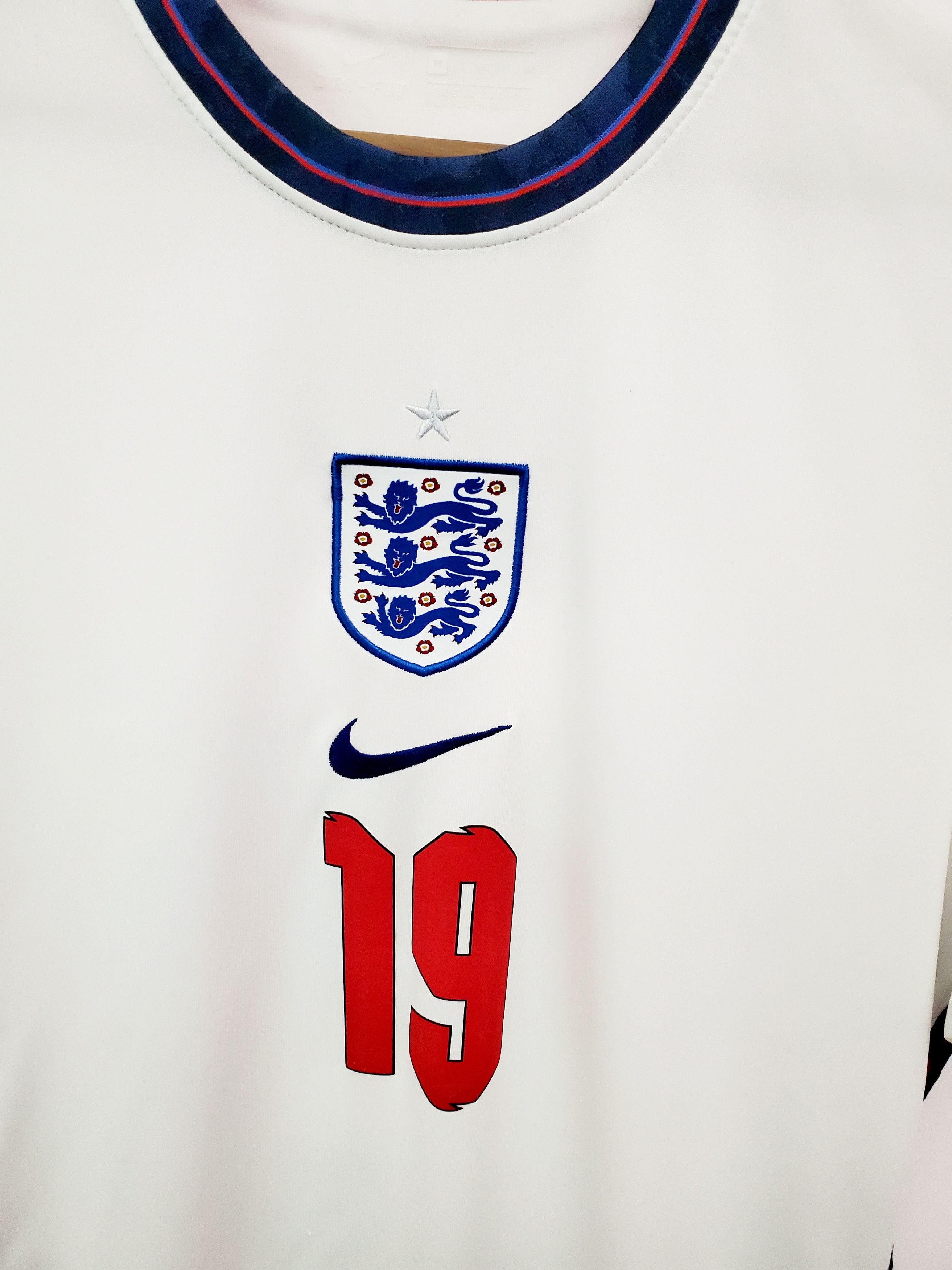 Nike 2020-21 England Nike Home soccer jersey Mount #19 size M Size US M / EU 48-50 / 2 - 3 Thumbnail