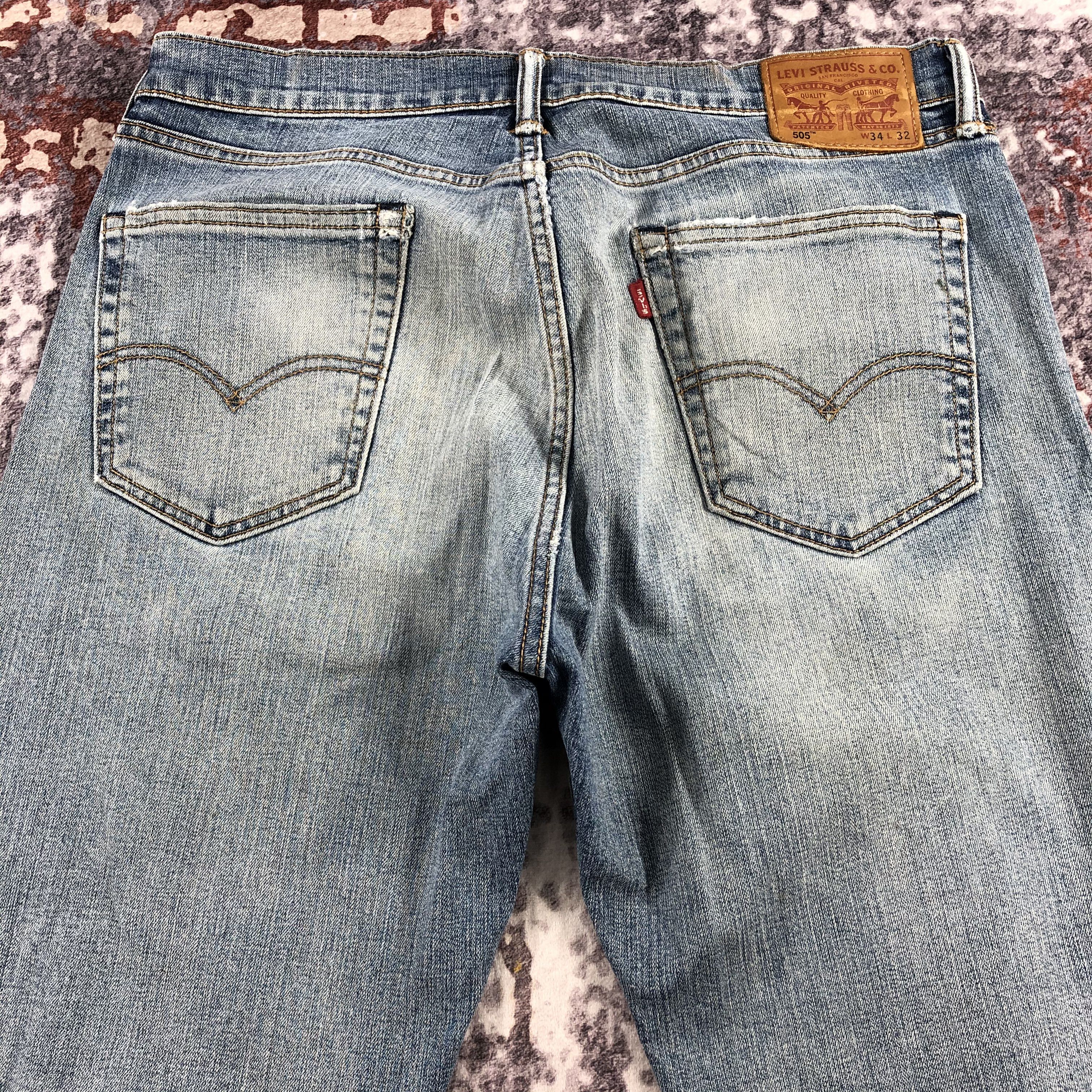 Levi's × Vintage Vintage Light Wash Levis 505 Jeans-JM2254 Size US 35 - 5 Thumbnail