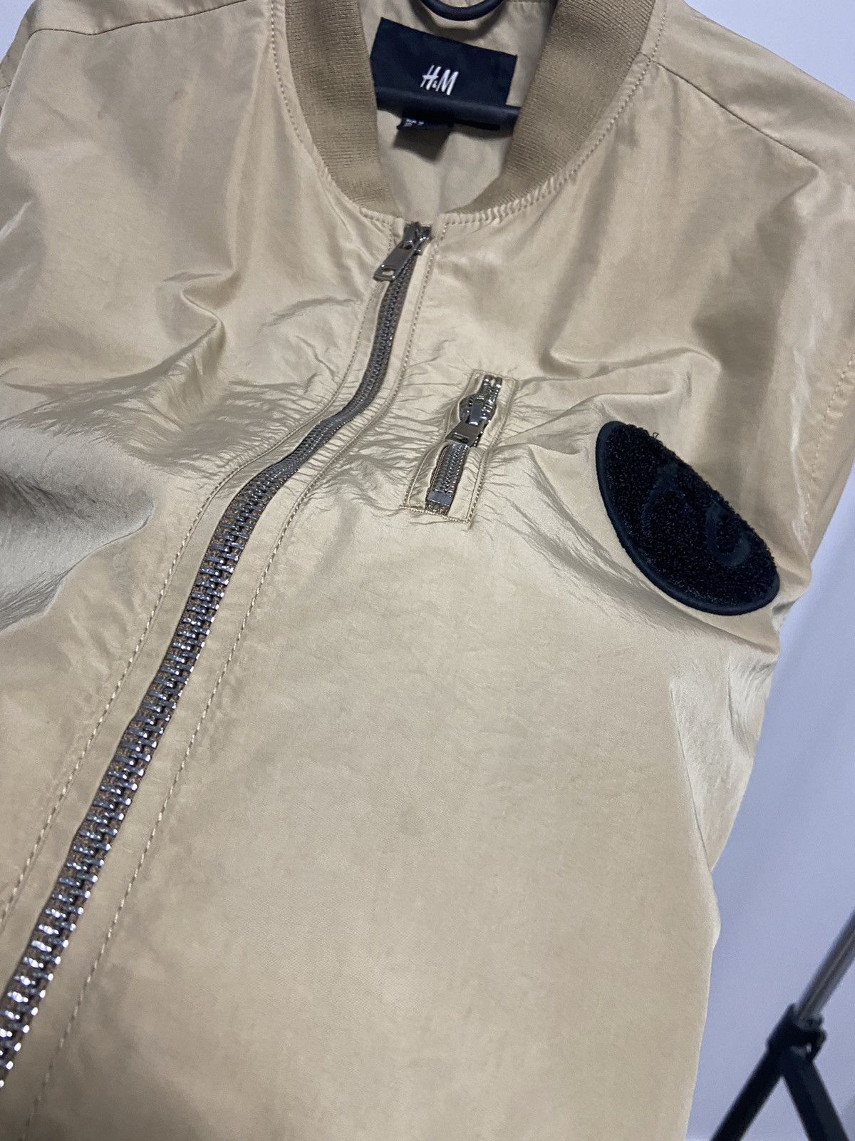 The Weeknd × Vintage × XO H&M The Weeknd XO zip Bomber Vintage Big Logo nylon Size US M / EU 48-50 / 2 - 7 Thumbnail