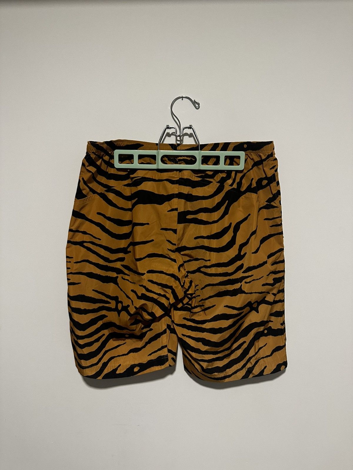 Needles Needles Tiger Print Shorts Size US 32 / EU 48 - 2 Thumbnail