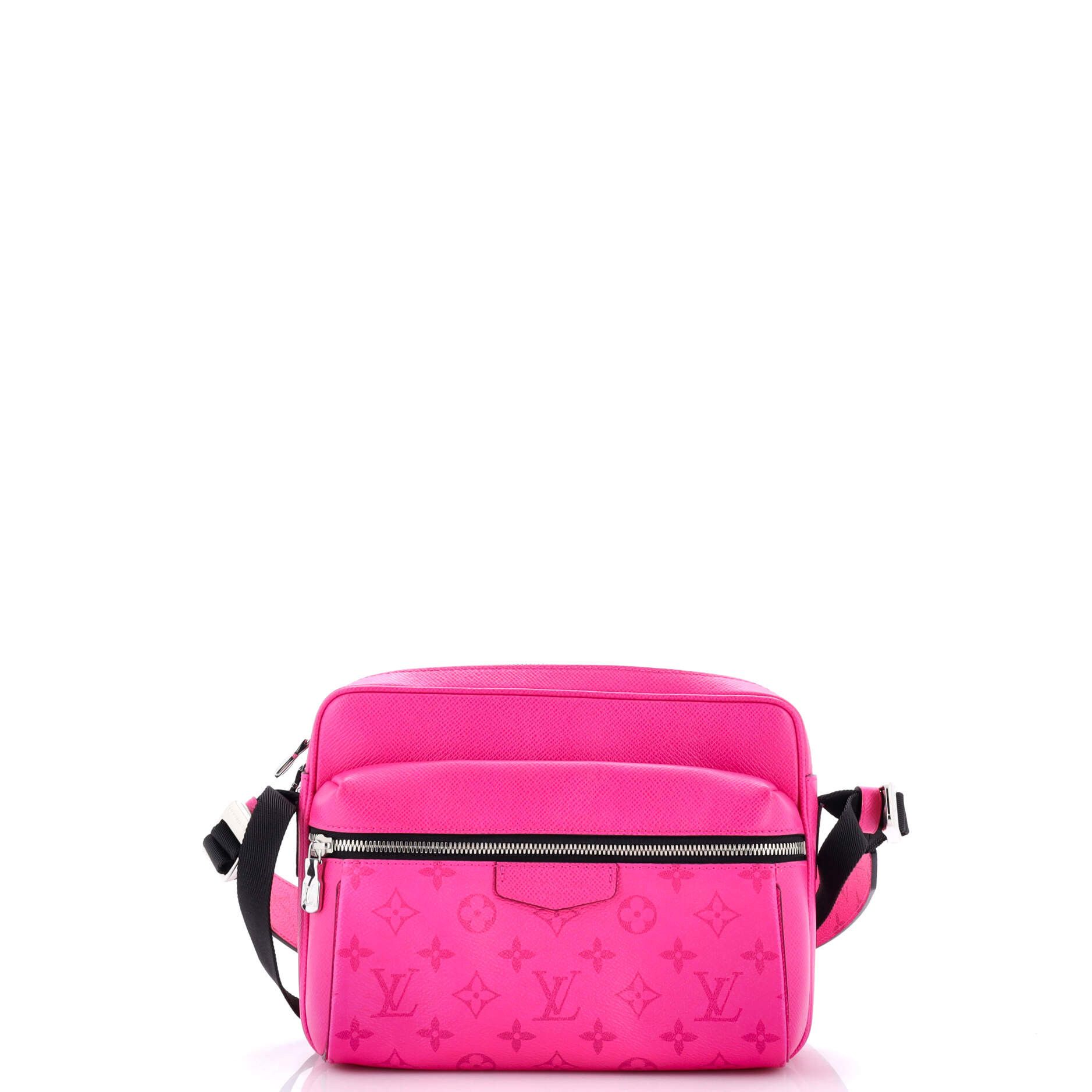 Louis Vuitton Outdoor Messenger Bag Size ONE SIZE - 1 Thumbnail
