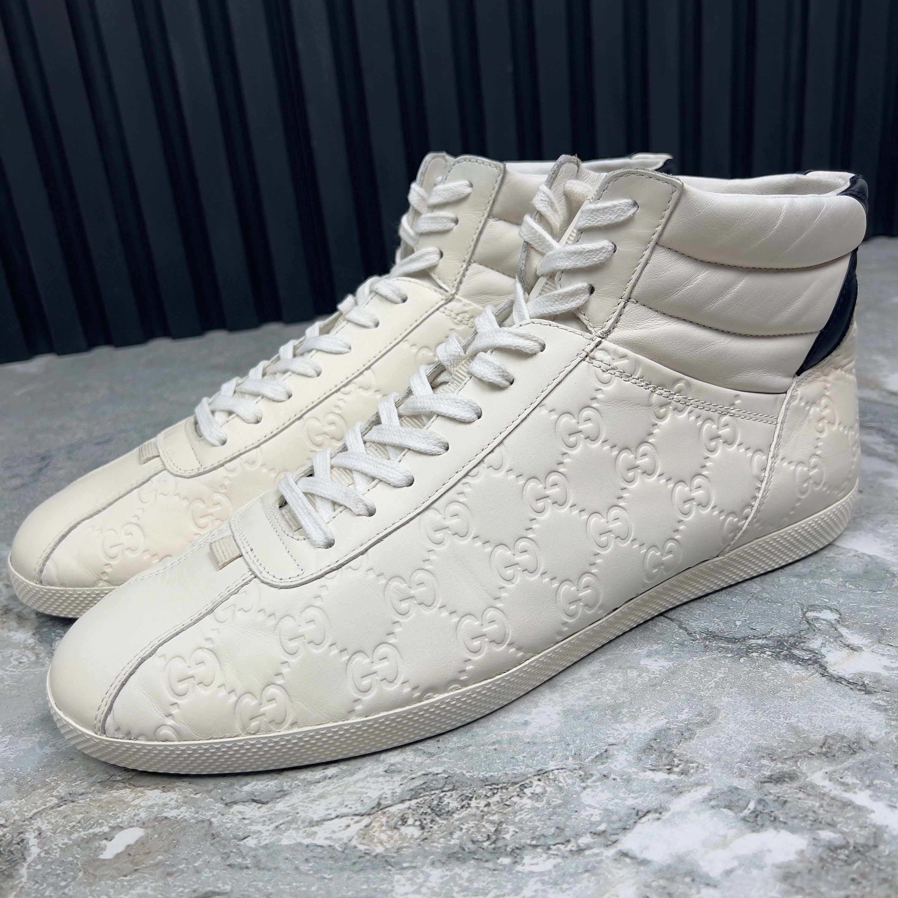 Gucci Gucci Apollo Bambi GG Monogram Sneakers Leather Size US 10.5 / EU 43-44 - 1 Thumbnail