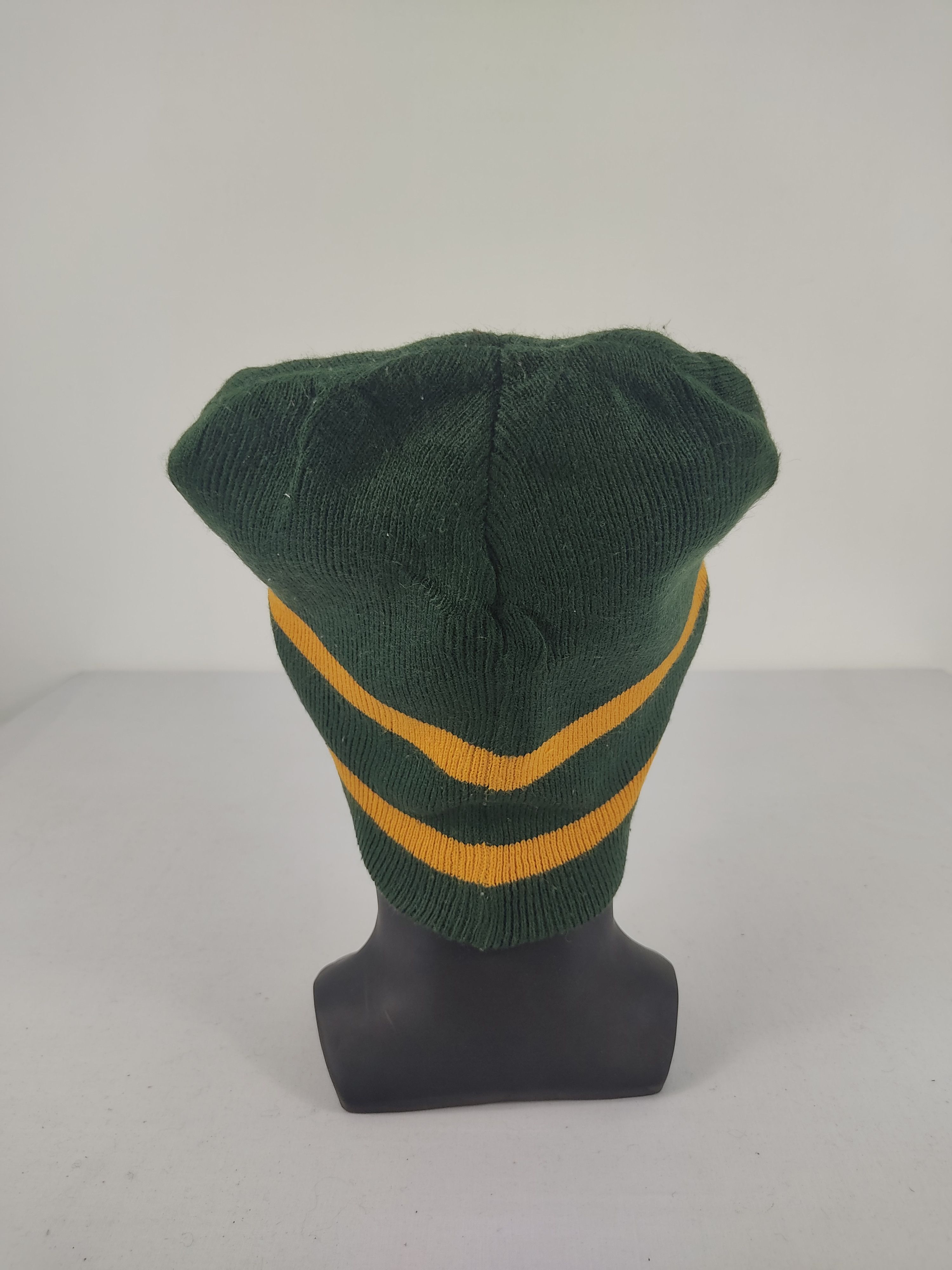 Canterbury of New Zealand Vintage Canterbury Beanie / Snow Hat / Snow Cap Size ONE SIZE - 3 Thumbnail