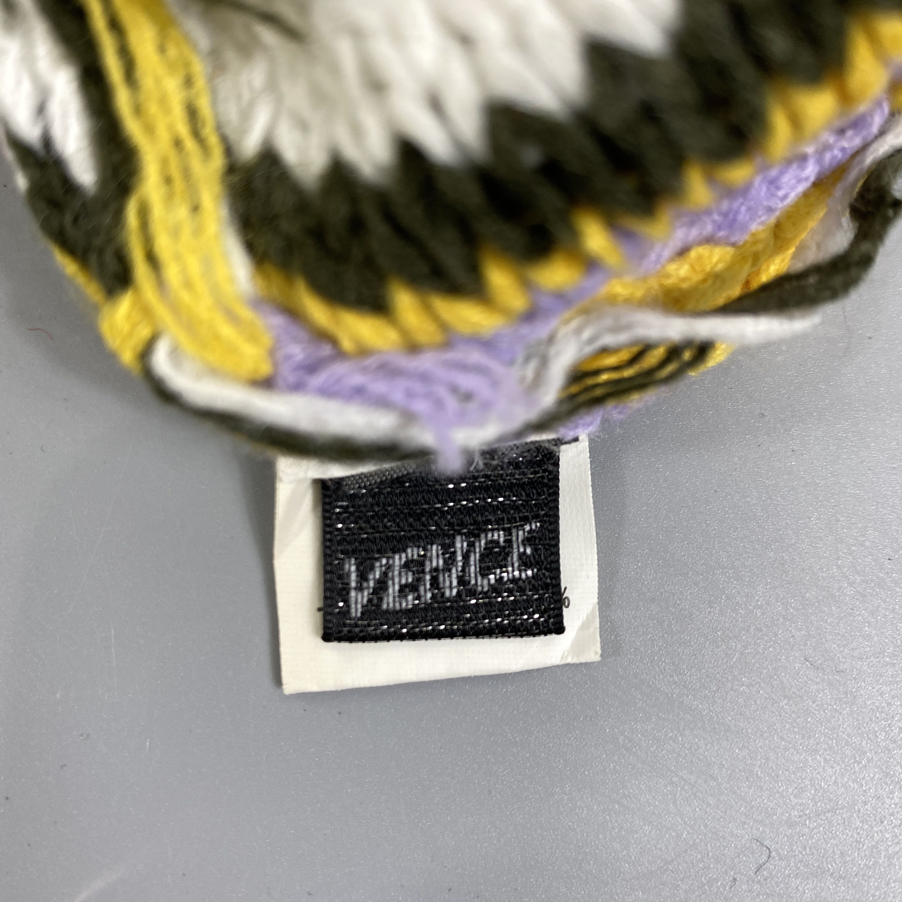 Japanese Brand Vence Snow Cap Beanie Hat With Pom Pom -BN1019 Size ONE SIZE - 8 Thumbnail
