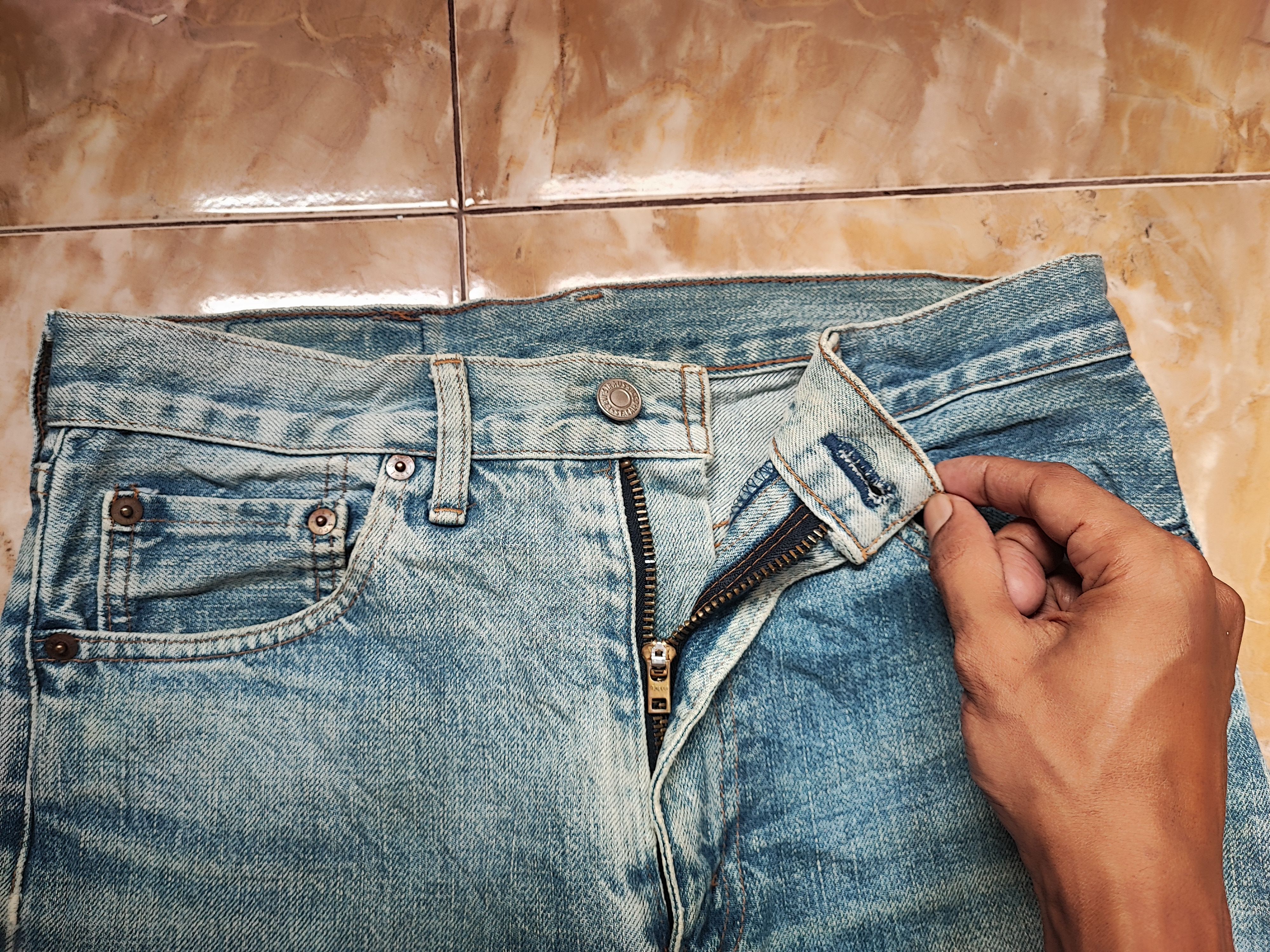 Levi's Vintage Clothing Levi's 502 Big E Redline Selvedge 1992 Jeans Size US 30 / EU 46 - 6 Thumbnail