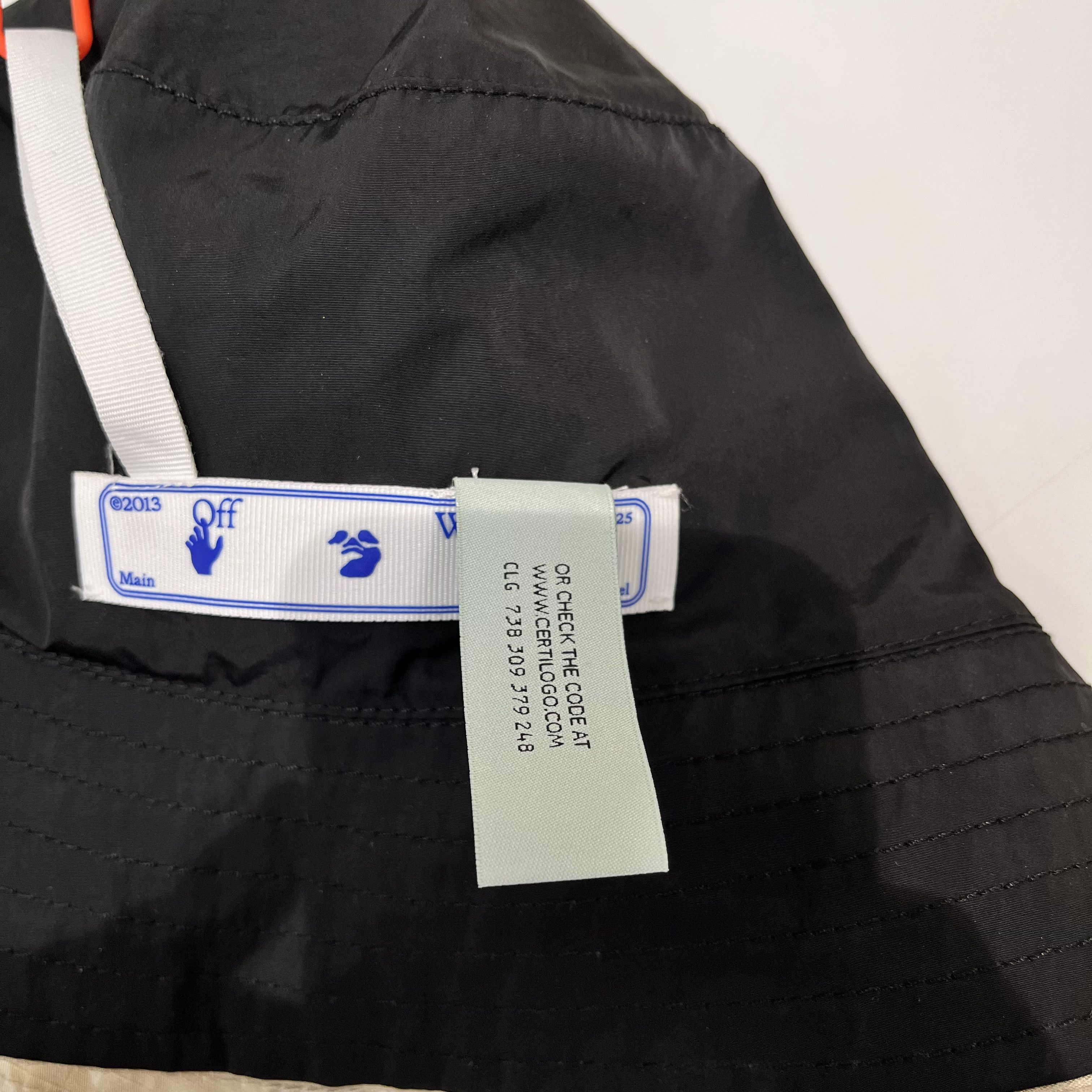 Off-White Off-White x Browns 50 Camouflage Print Bucket Hat Size ONE SIZE - 12 Thumbnail