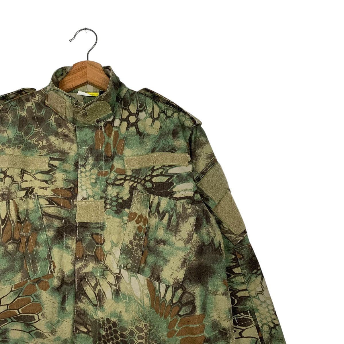 Japanese Brand Japanese Brand Eagle Force Camouflage Army Combat Jacket Size US S / EU 44-46 / 1 - 5 Thumbnail