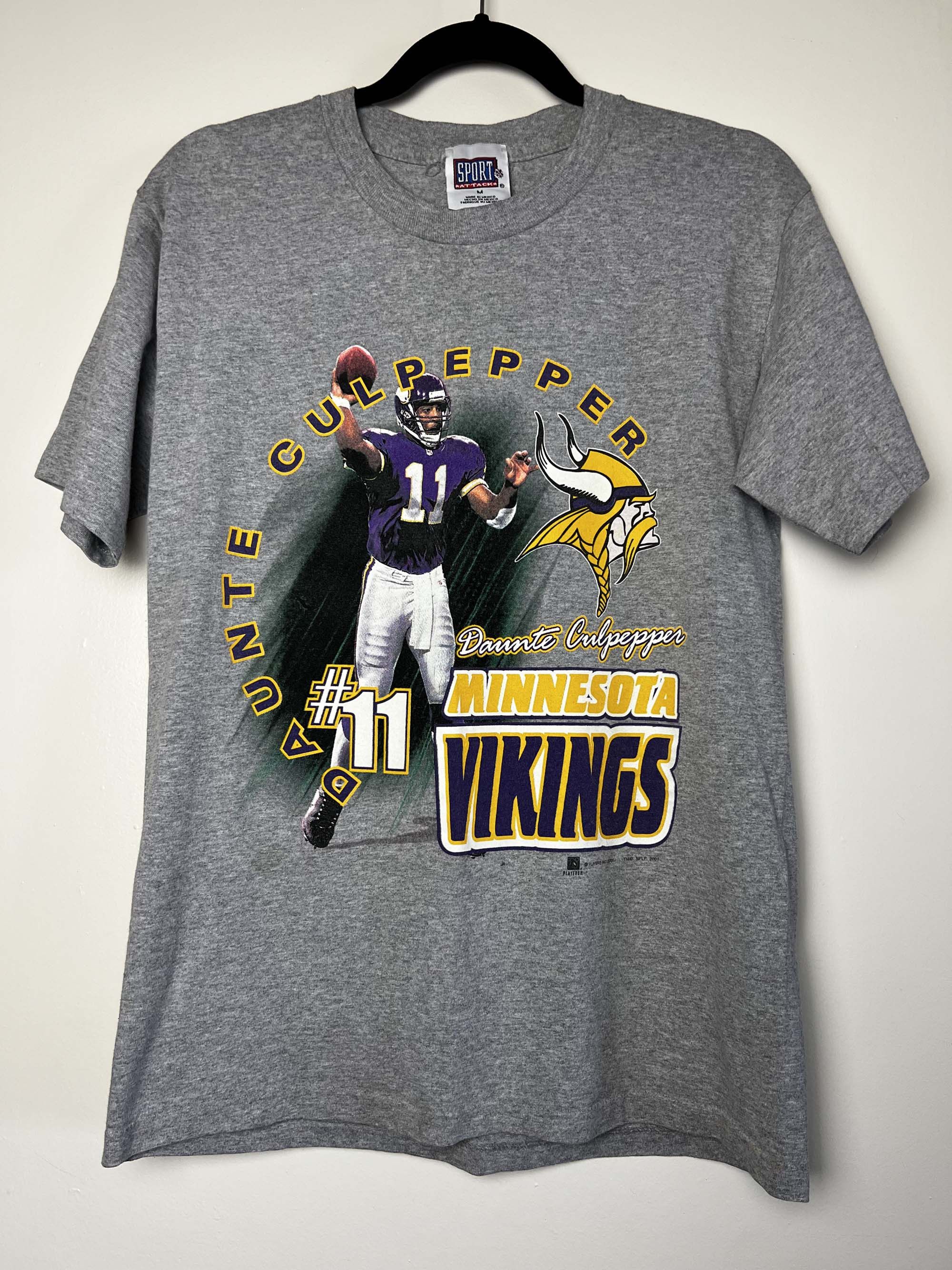 Vintage Vintage 2001 Daunte Culpepper #11 Minnesota Vikings T-Shirt Size US M / EU 48-50 / 2 - 2 Thumbnail