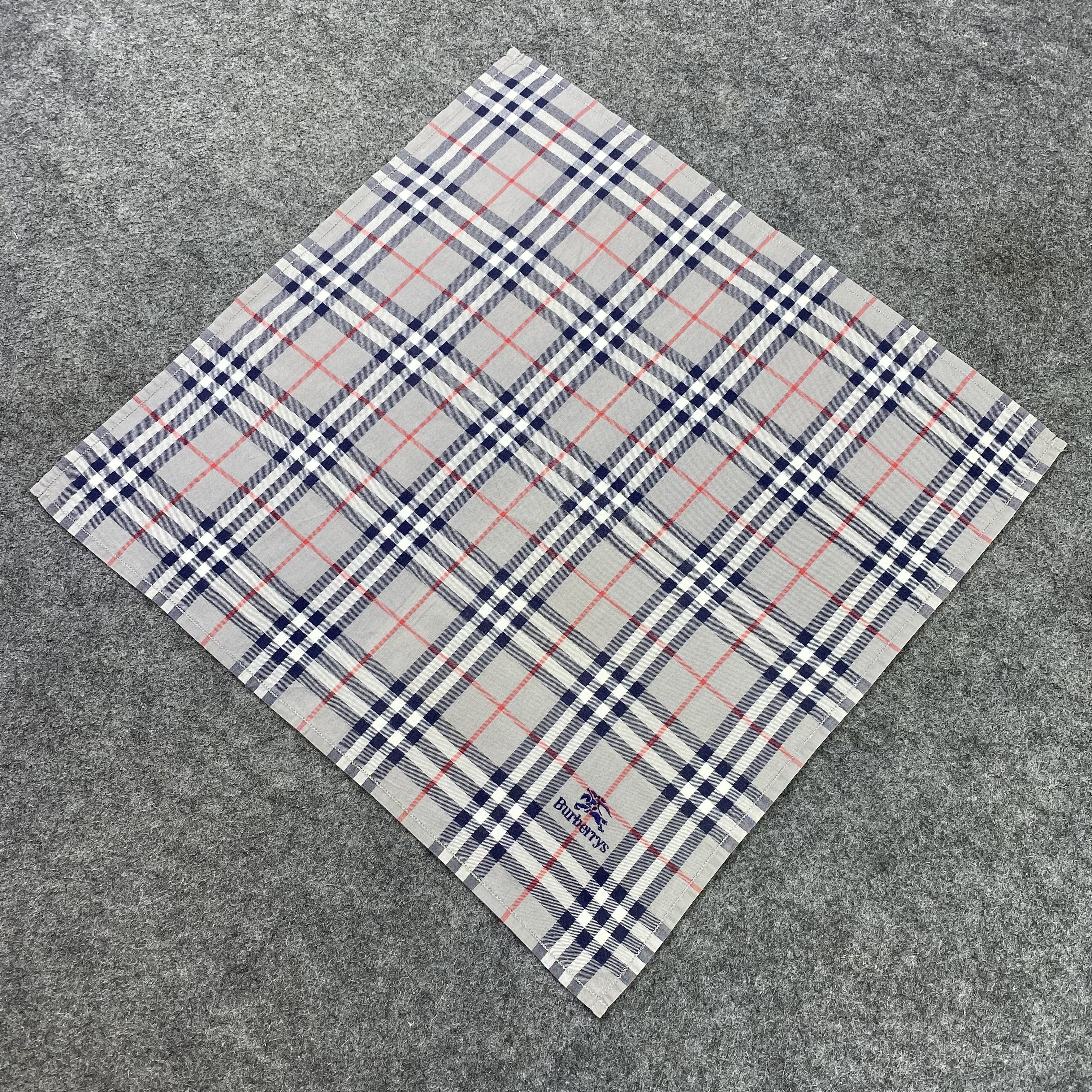 Burberry Burberry Handkerchief / Bandana / Neckerchief-B956 Size ONE SIZE - 4 Thumbnail