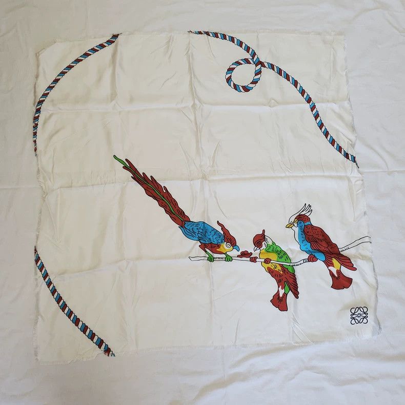 Other LOEWE 90*90100% mulberry silk scarf Size ONE SIZE - 1 Thumbnail