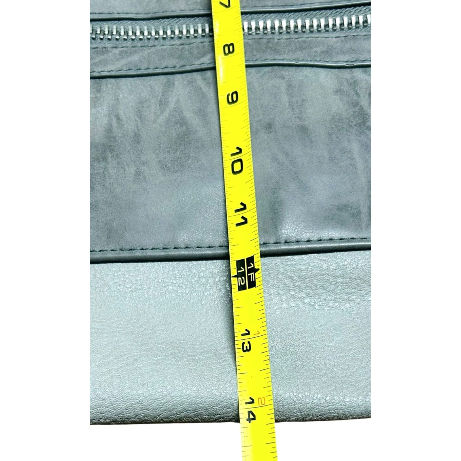 Steve Madden Steve Madden Women's Gray Leather Large Purse Shoulder Handbag Tote Tassel Read Size ONE SIZE - 7 Thumbnail