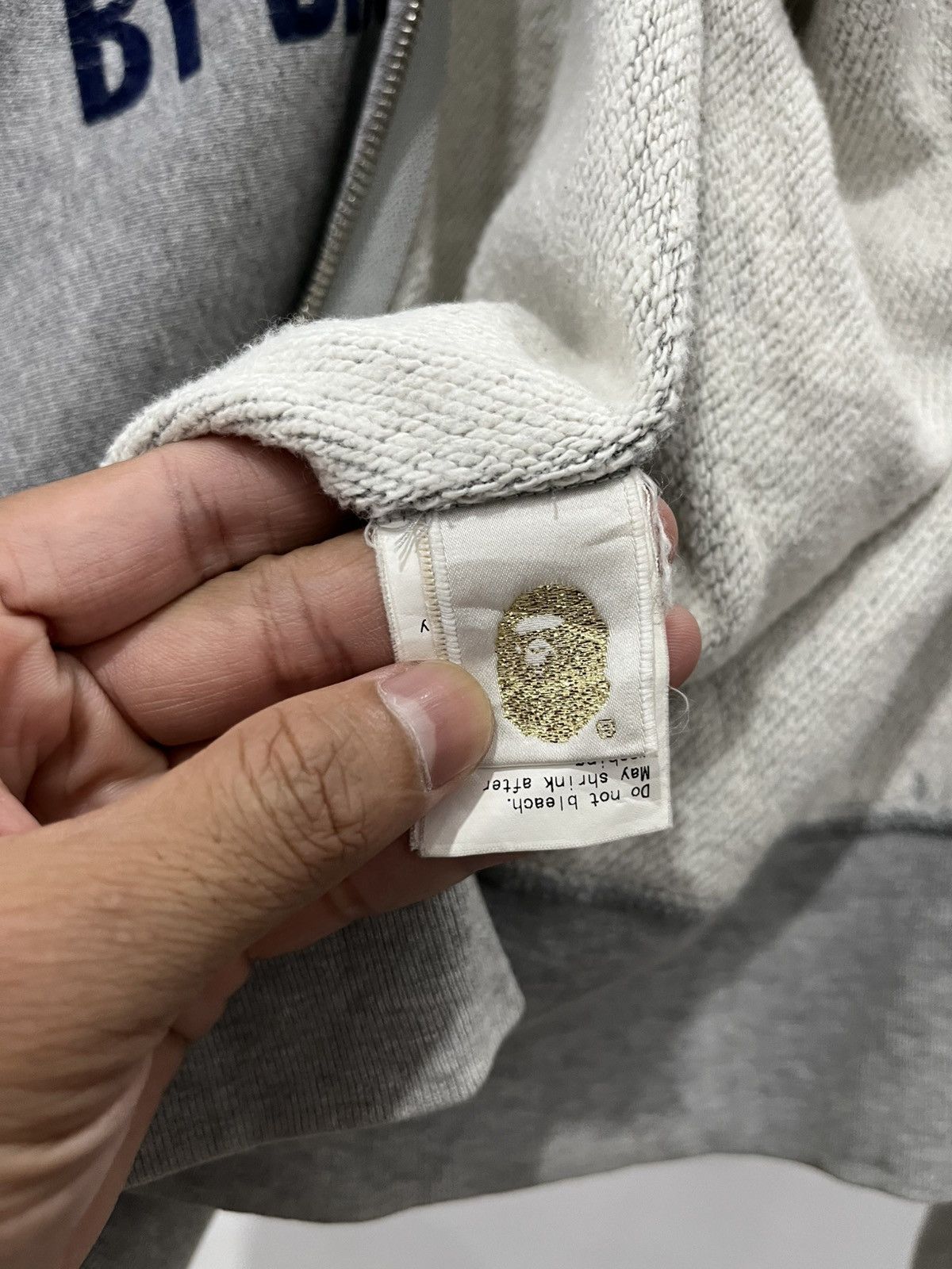 Bape Vintage Bape full zip hoodie Size US M / EU 48-50 / 2 - 7 Thumbnail