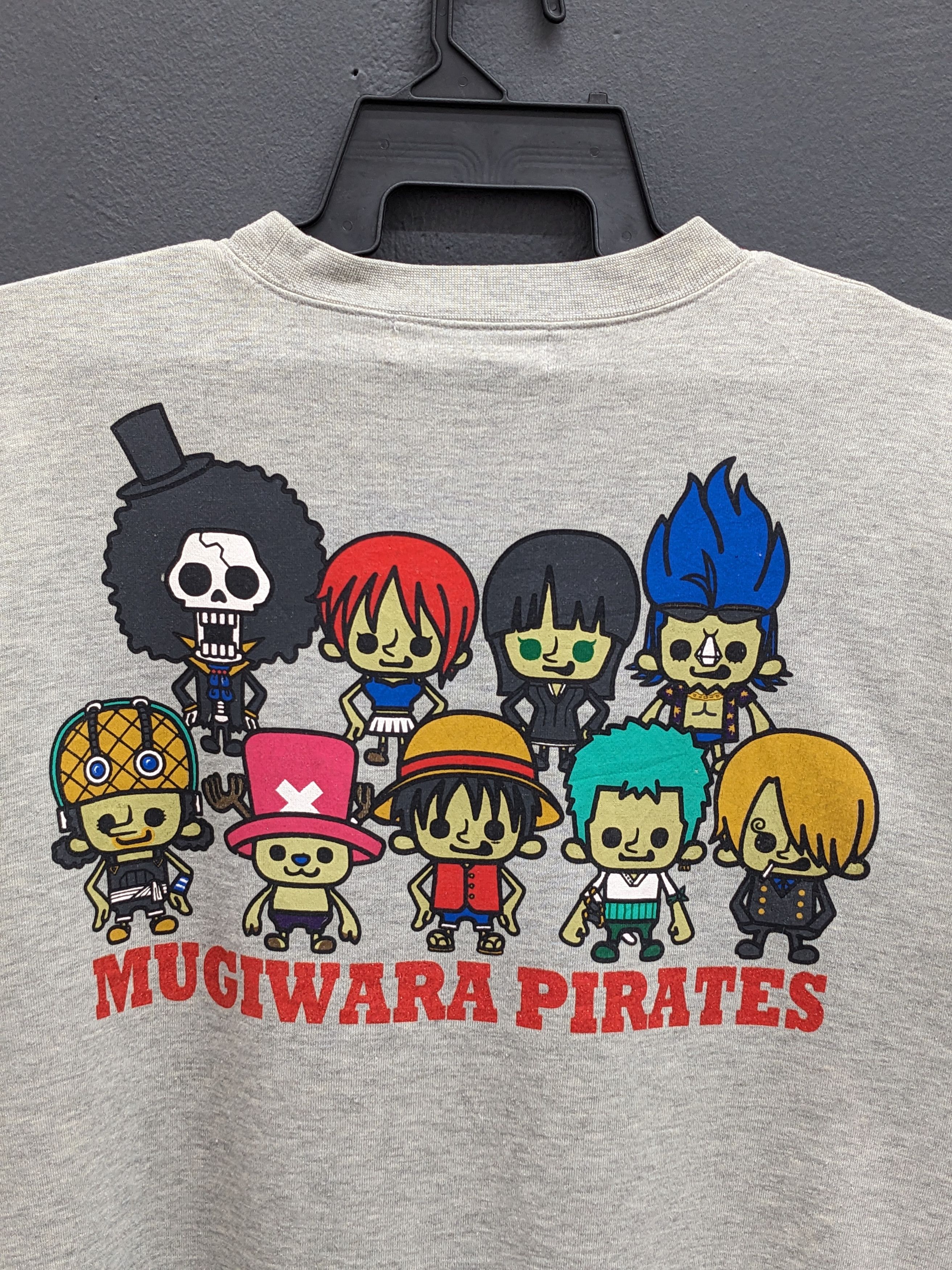 Anime MUGIWARA PIRATES ANIME ONE PIECE SWEATSHIRT Size US M / EU 48-50 / 2 - 3 Thumbnail