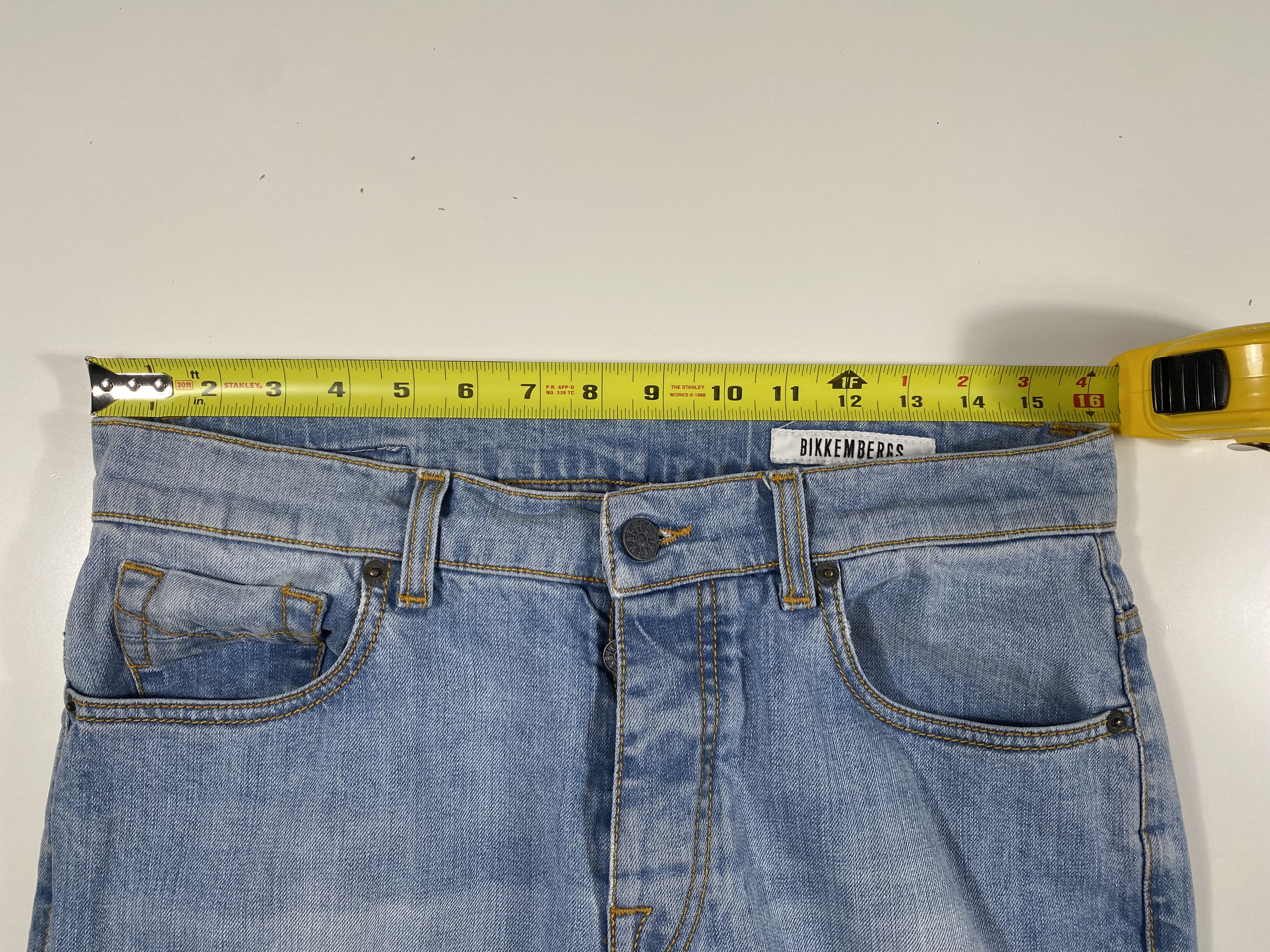 Dirk Bikkembergs Dirk Bikkembergs Slim Straight Leg Light Wash Jeans 32x28 Size US 32 / EU 48 - 9 Thumbnail