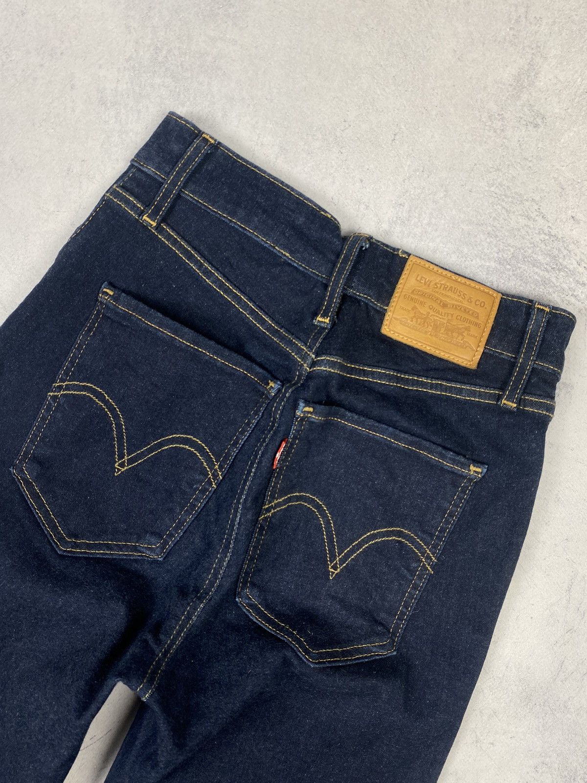 Designer × Levi's Levis 502 Premium San Francisco Dark Blue Denim Jeans Size 28" / US 6 / IT 42 - 2 Thumbnail