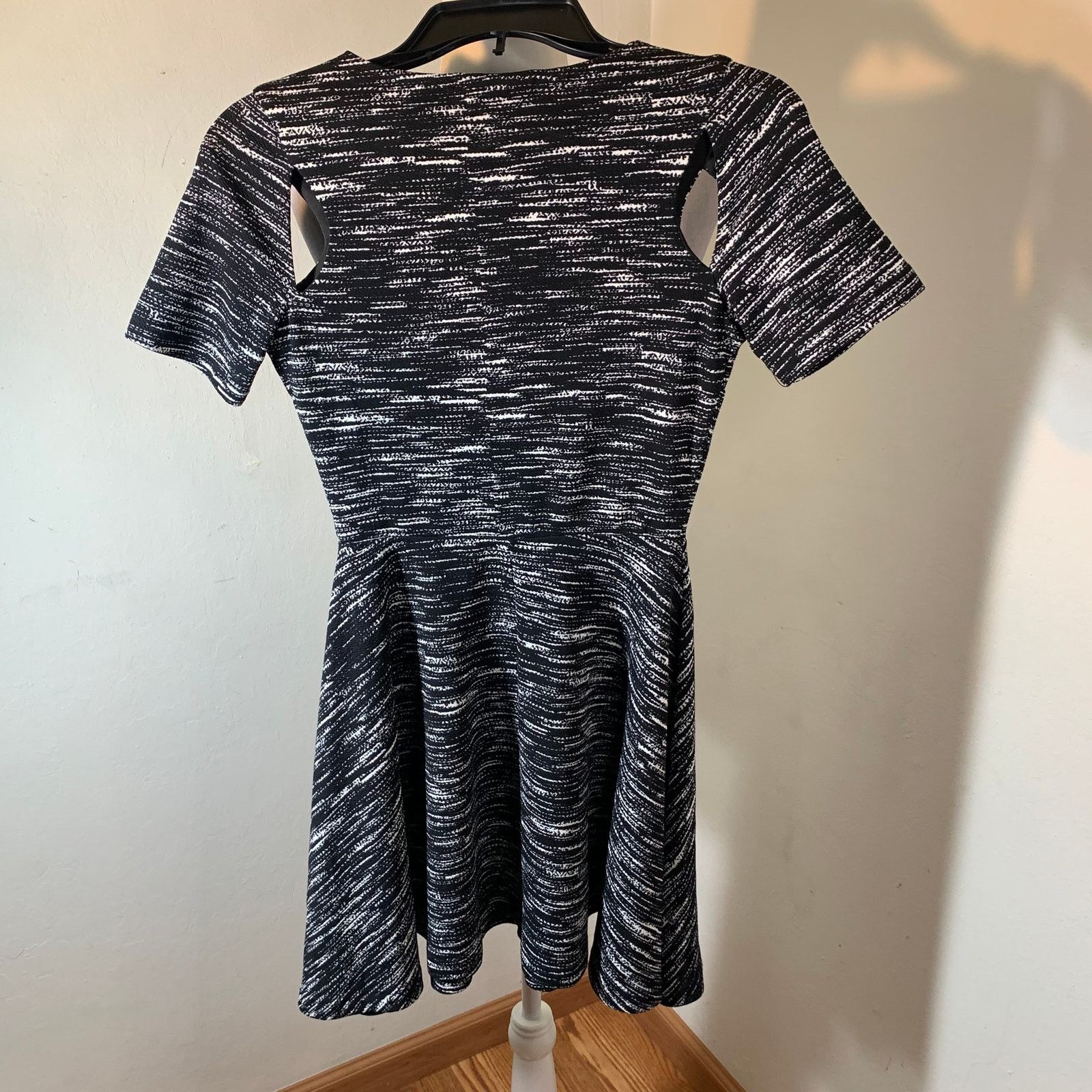 Other Derek Heart Cute black dress size M Size M / US 6-8 / IT 42-44 - 3 Thumbnail