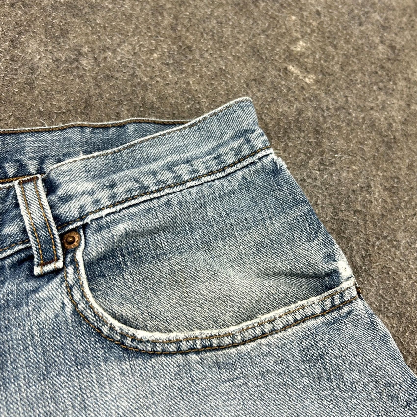 Levi's VINTAGE Levis 569 Shorts Mens 32 Blue Denim Jorts Medium Wash Baggy Y2K 90s American Mens Size US 32 / EU 48 - 7 Thumbnail