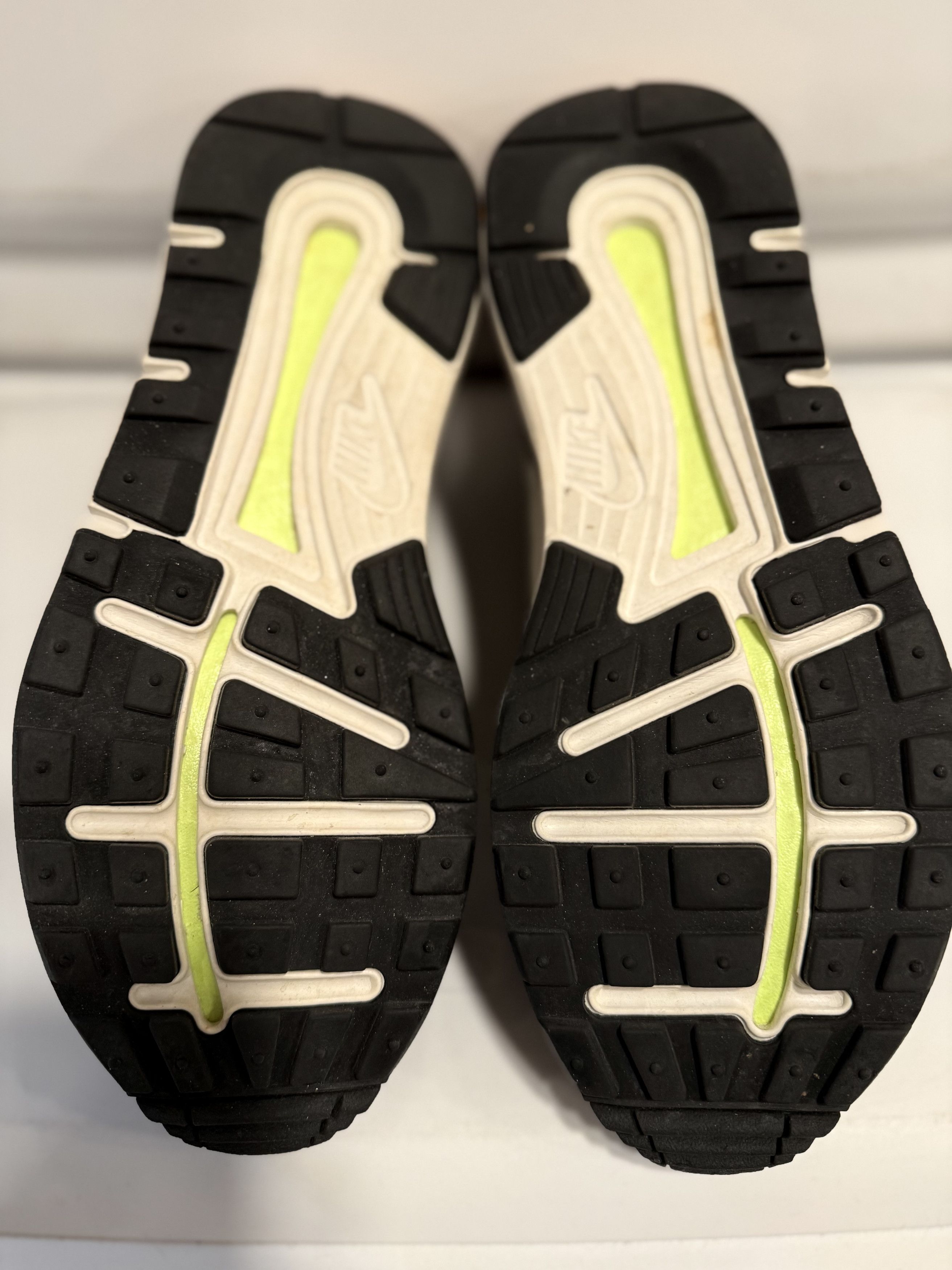 Nike Nike Lunar Internationalist Khaki Olive White Orange Sneaker Size US 10 / EU 43 - 4 Thumbnail