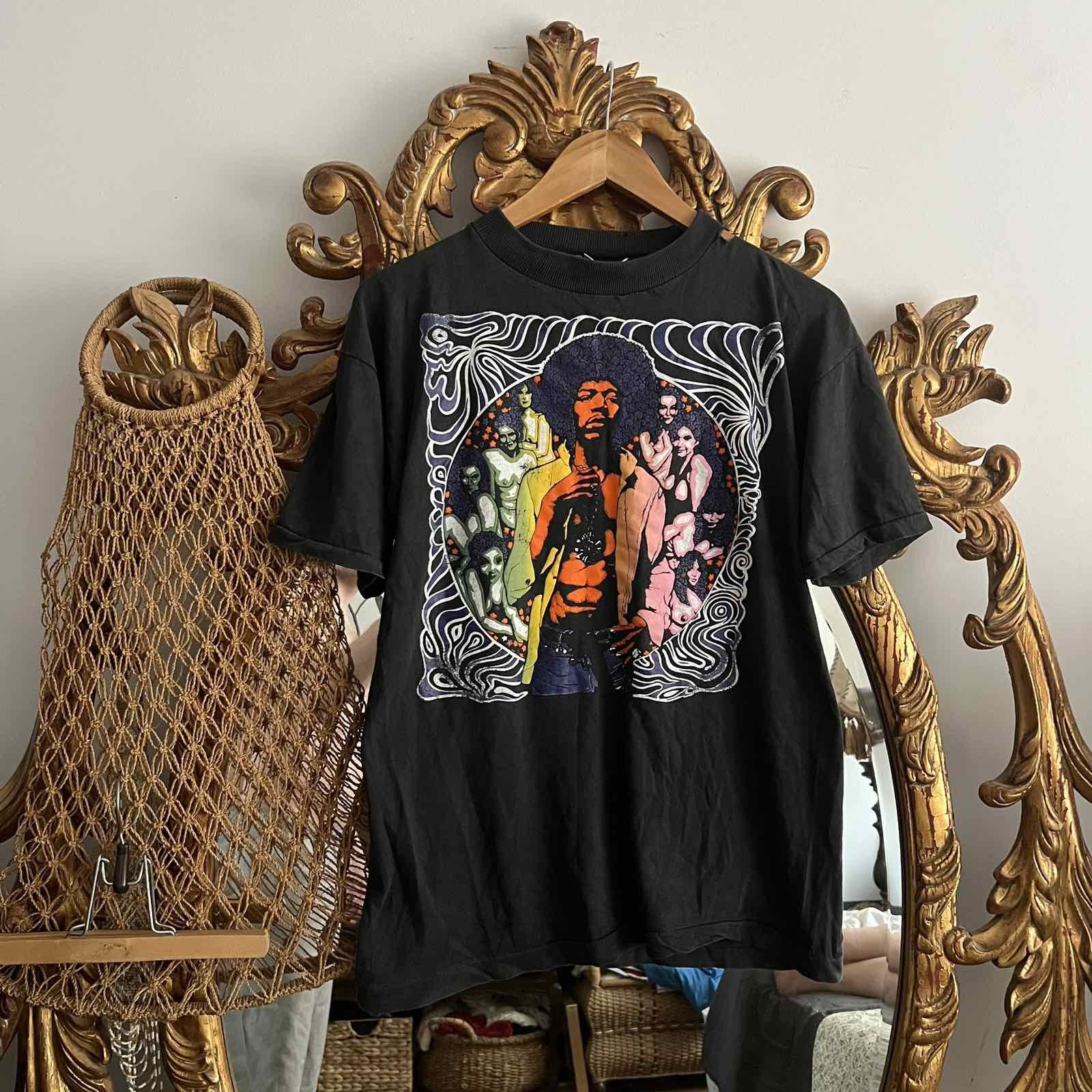 Band Tees × Vintage Vintage Distressed Jimi Hendrix T-Shirt Sz S Size US S / EU 44-46 / 1 - 1 Thumbnail