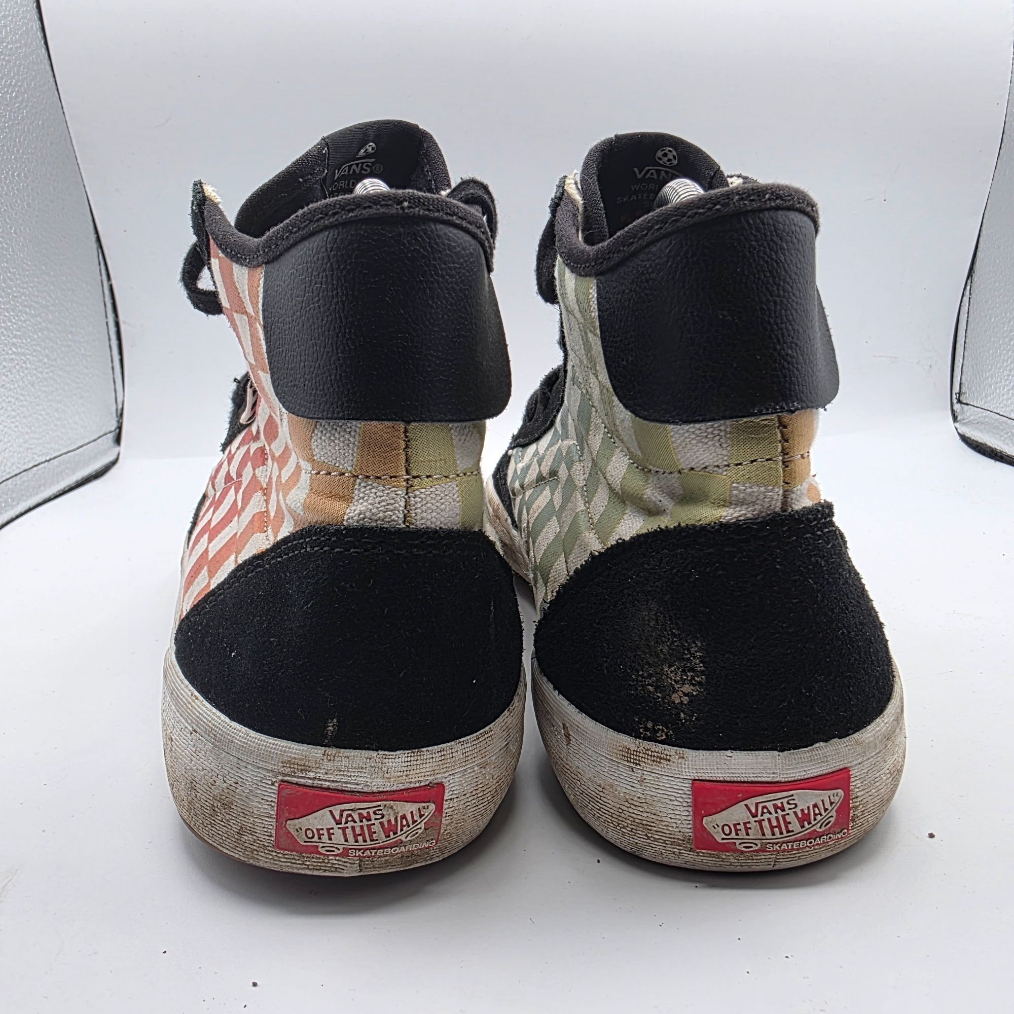 Vans Vans The Lizzie Mens Size 11 Black Athletic Shoes Skateboard Size US 11 / EU 44 - 5 Thumbnail