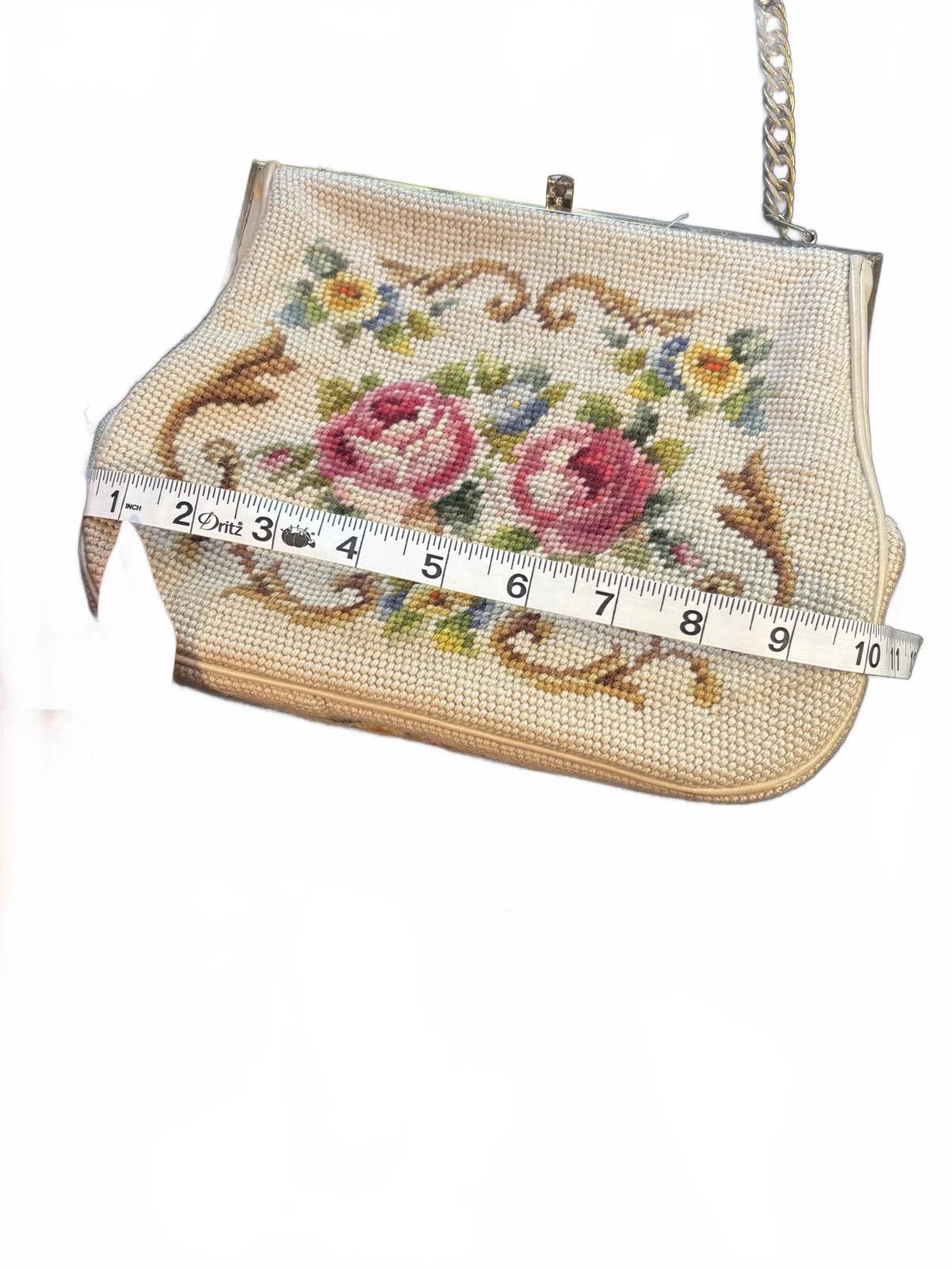 Other 1960s Wool Needlepoint Floral Purse Chain Strap Size ONE SIZE - 9 Thumbnail
